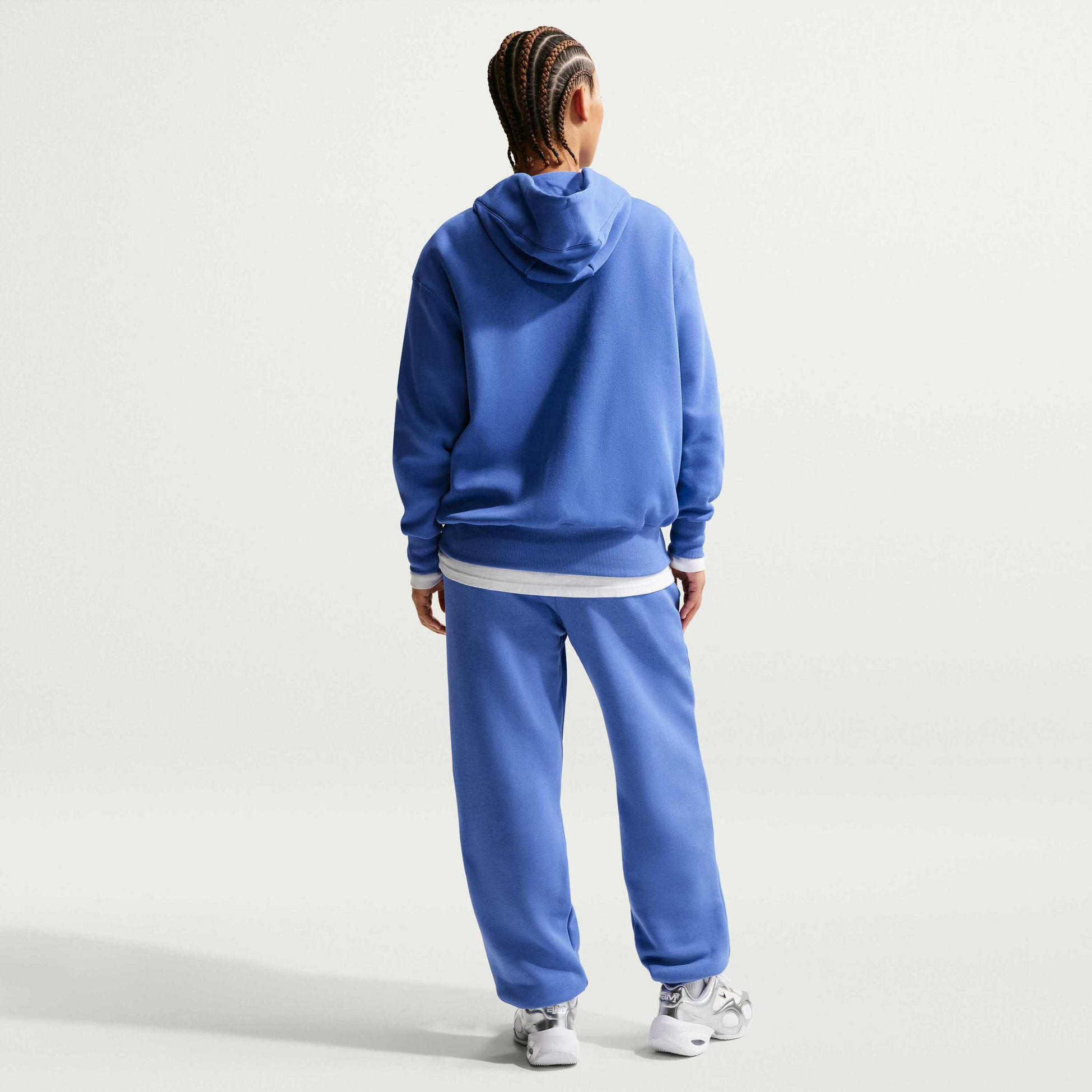 NIKE, Women's High-waisted Oversized Tracksuit Bottoms Sportswear Phoenix Fleece