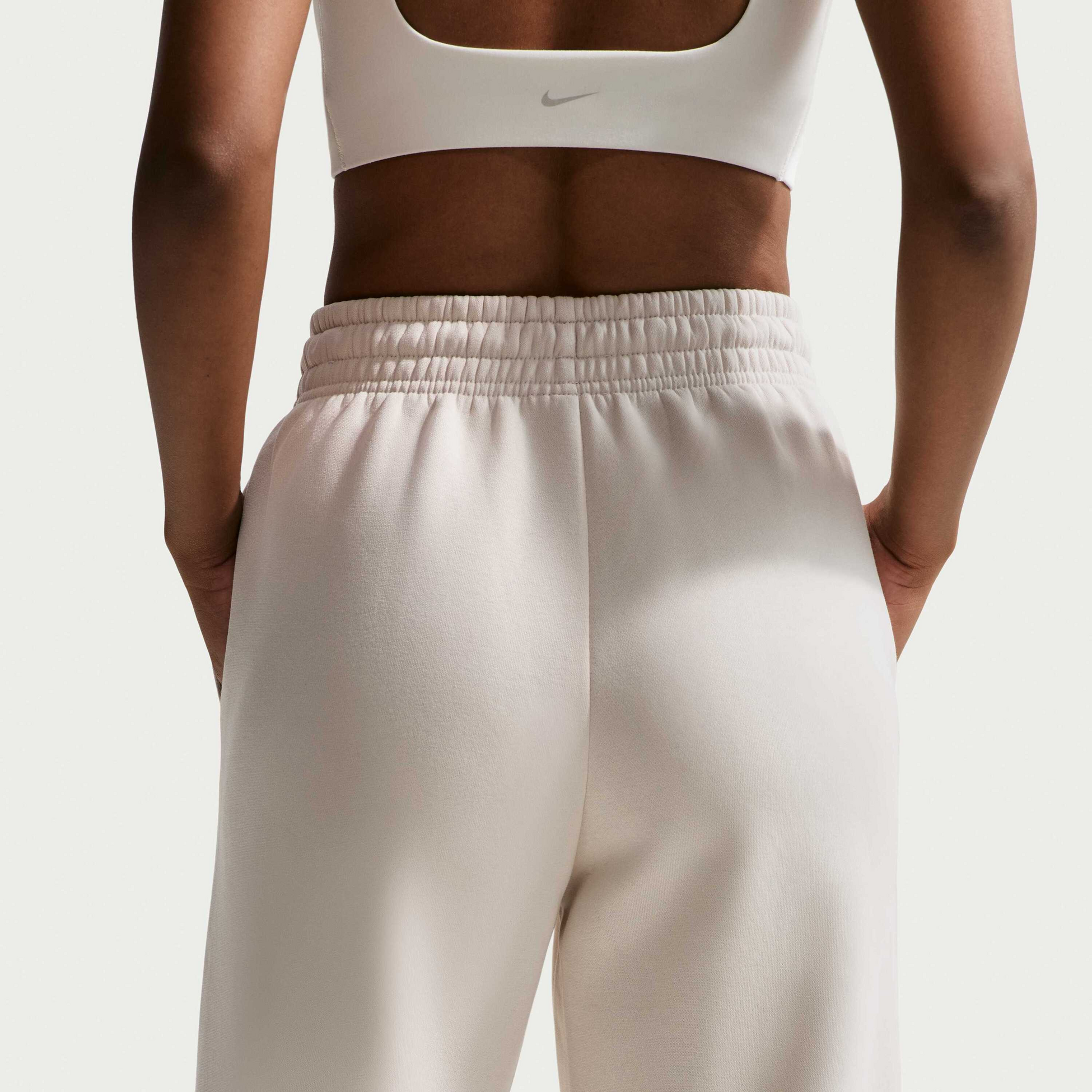 NIKE, Women's High-waisted Wide-leg Logo Trousers Sportswear Phoenix Fleece