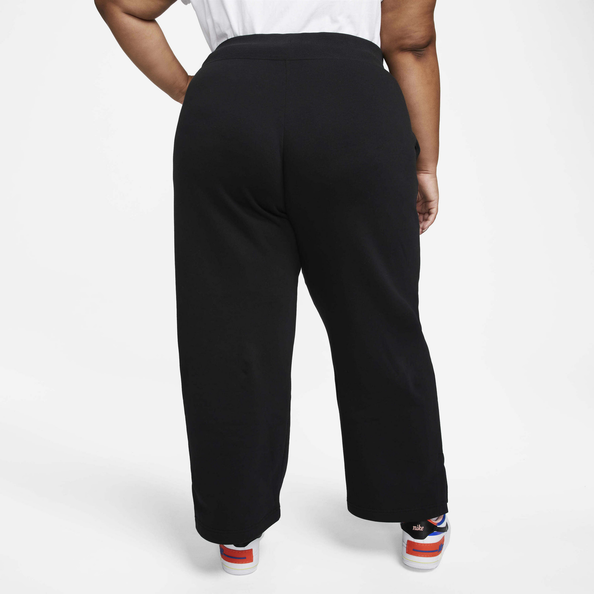 NIKE, Women's High-waisted Wide-leg Tracksuit Bottoms (plus Size) Sportswear Phoenix Fleece