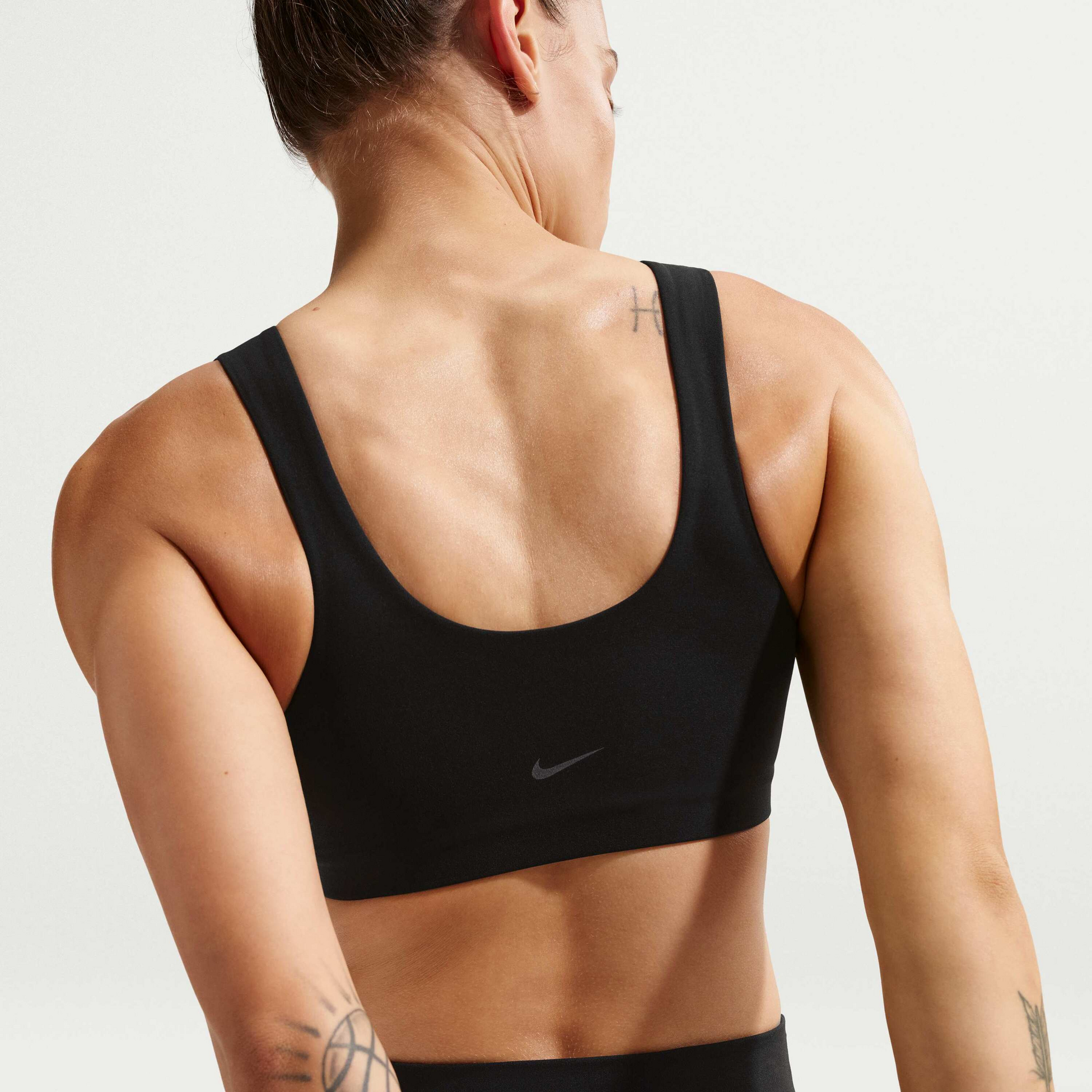 NIKE, Women's Light-support Lightly Lined Sports Bra Zenvy