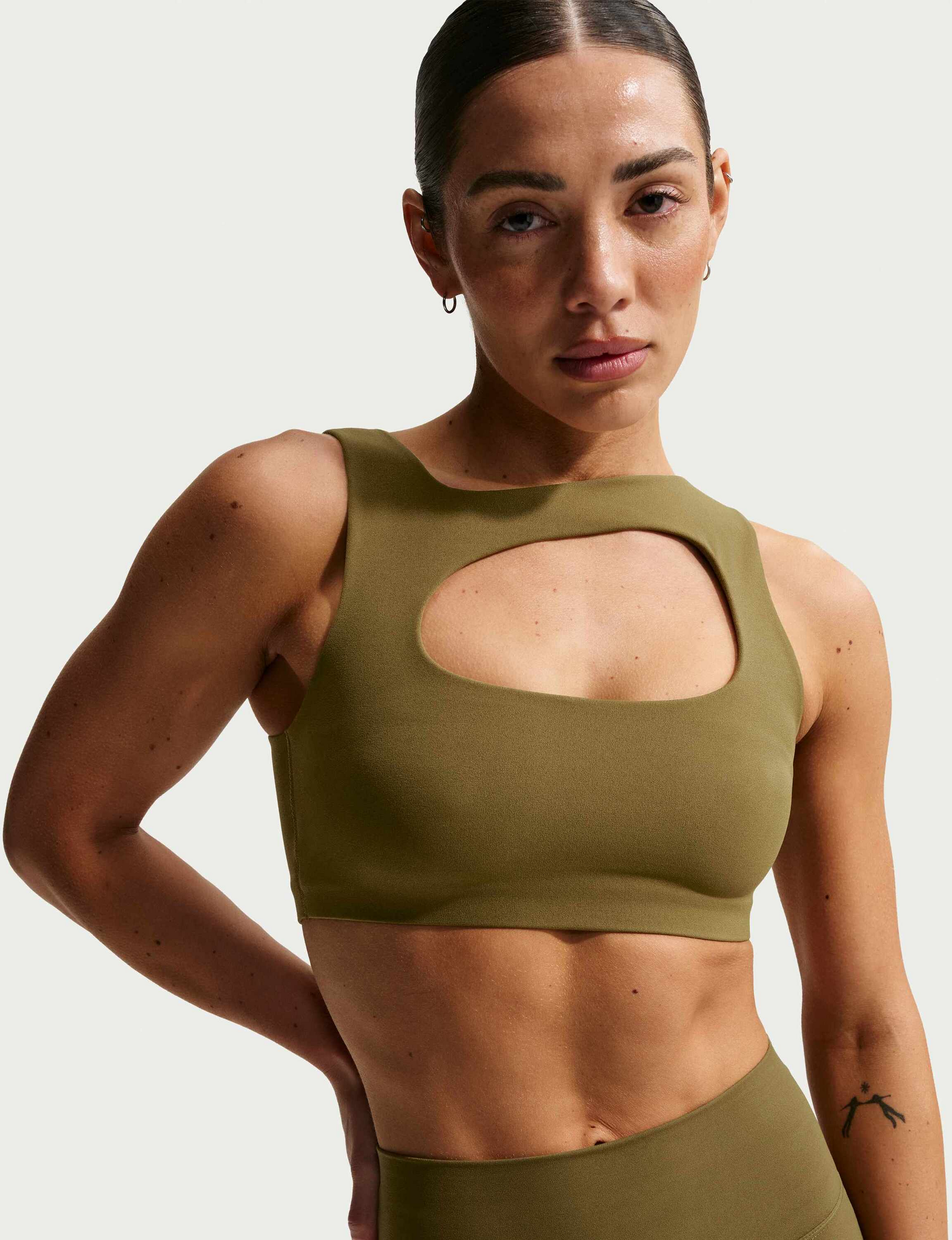 NIKE, Women's Light-support Lightly Lined Sports Bra Zenvy