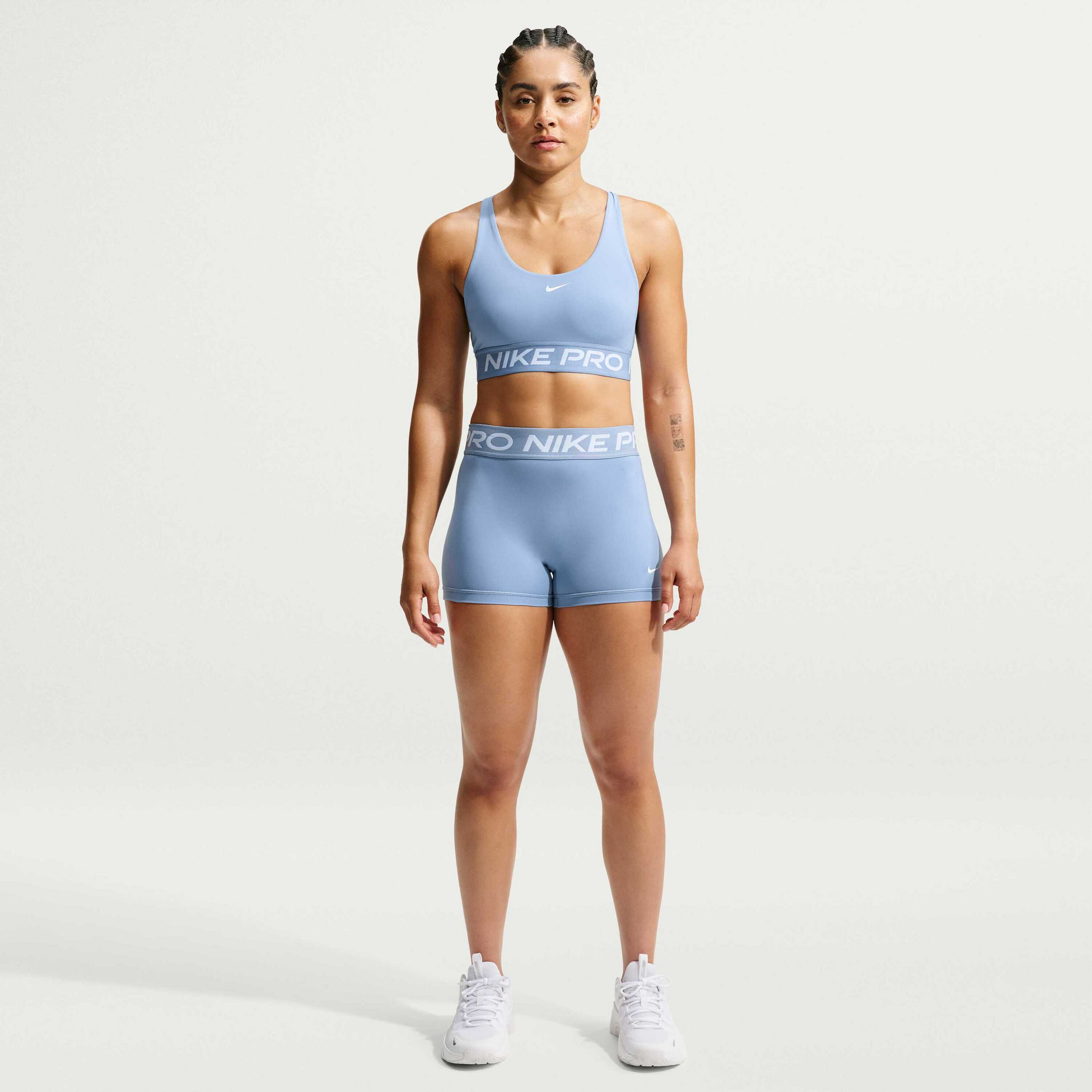NIKE, Women's Light-support Non-padded Sports Bra Pro 365