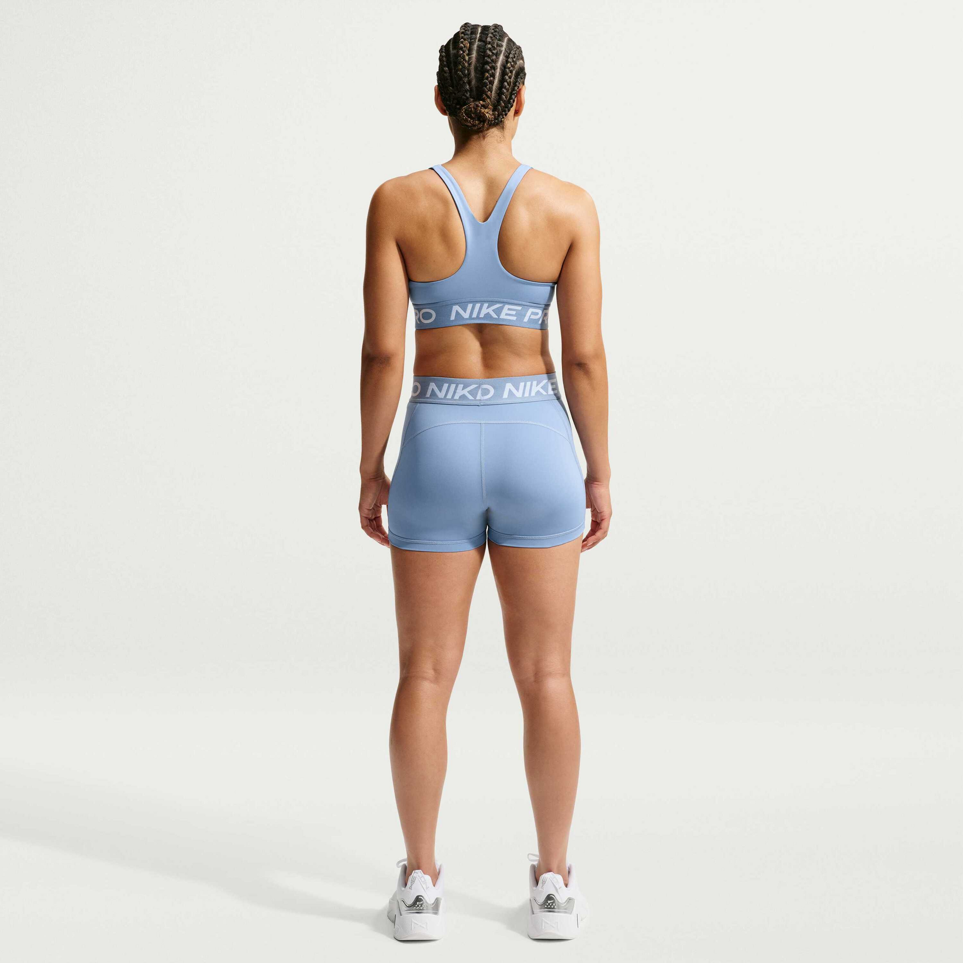 NIKE, Women's Light-support Non-padded Sports Bra Pro 365