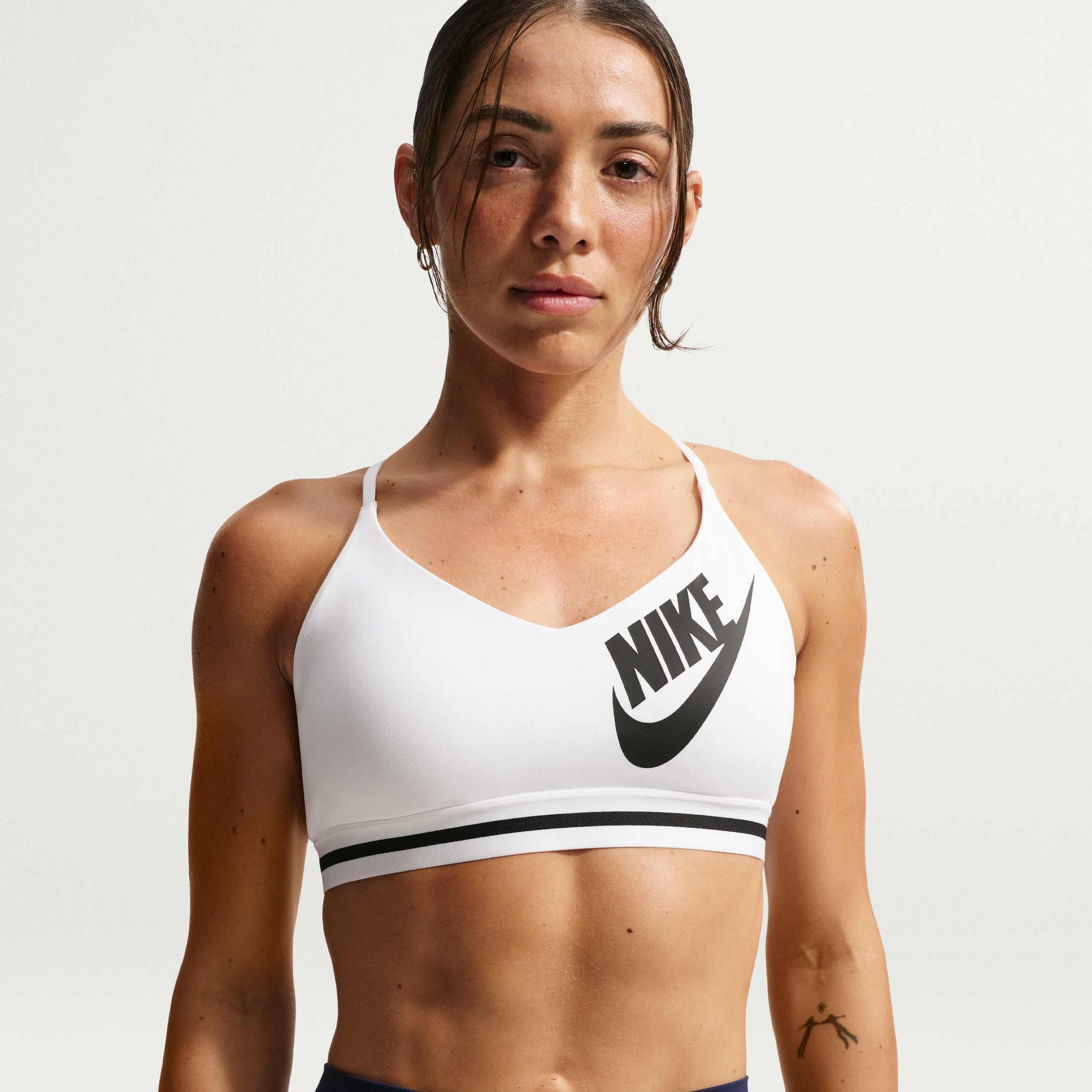NIKE, Women's Light-support Sports Bra Indy