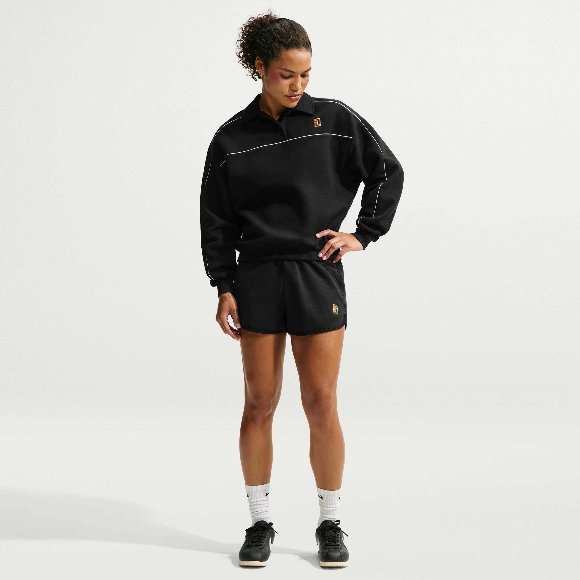 NIKE, Women's Long-sleeve Fleece Tennis Top Nikecourt Court Collection
