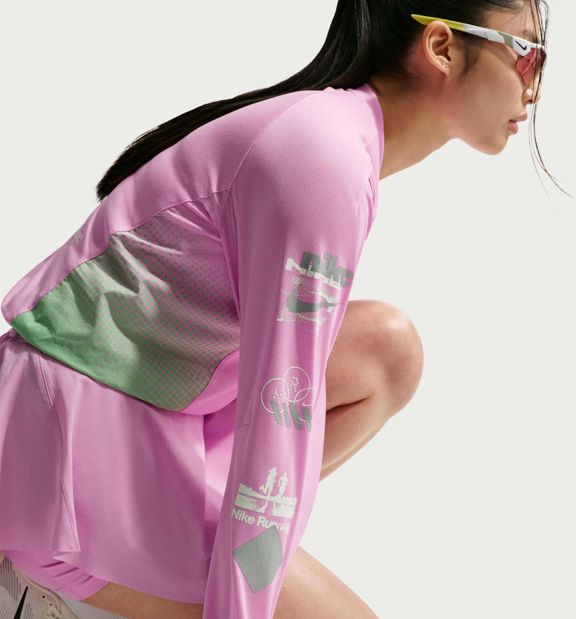NIKE, Women's Long-sleeve Running Top Swift