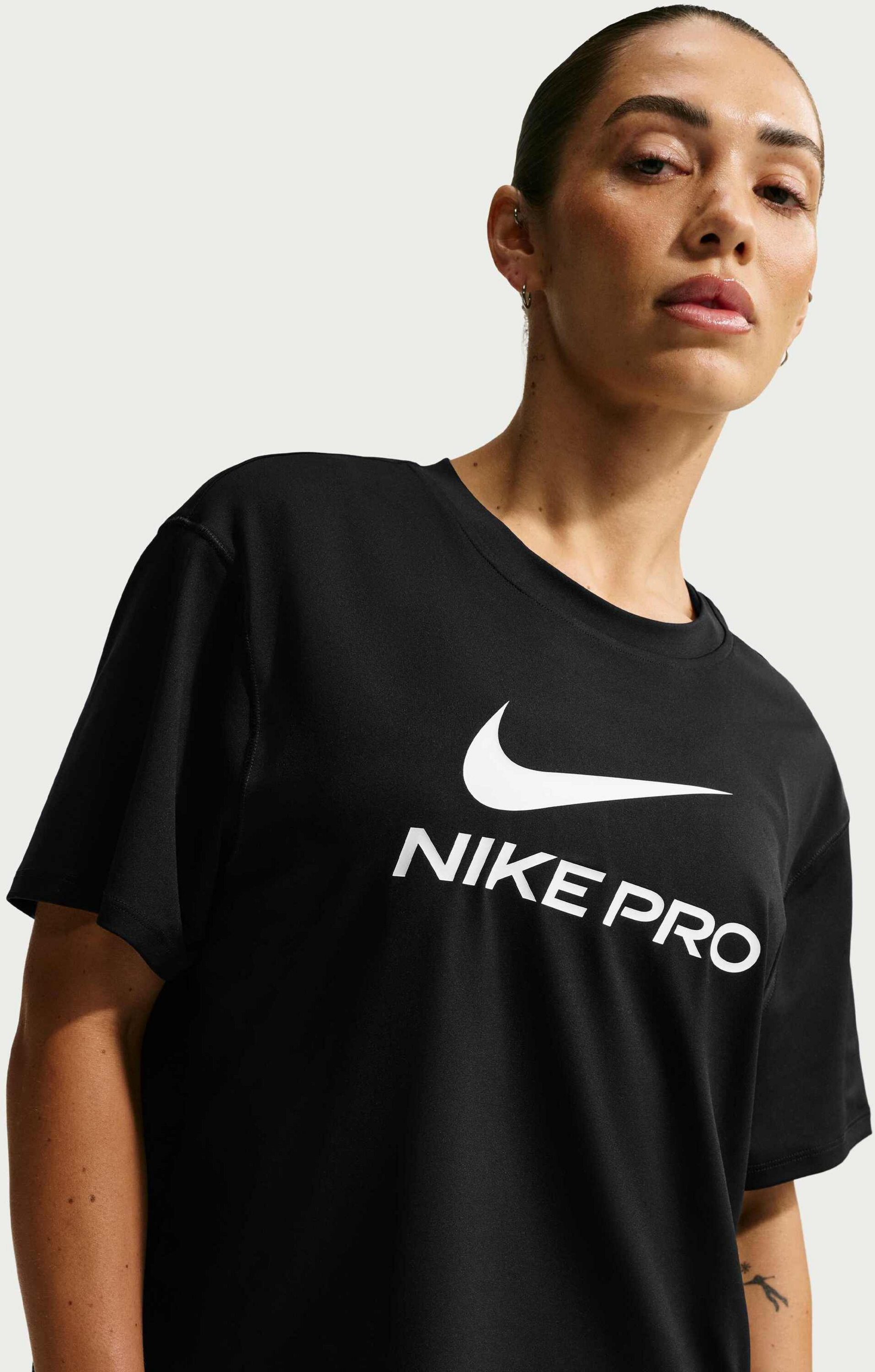 NIKE, Women's Loose T-shirt Pro