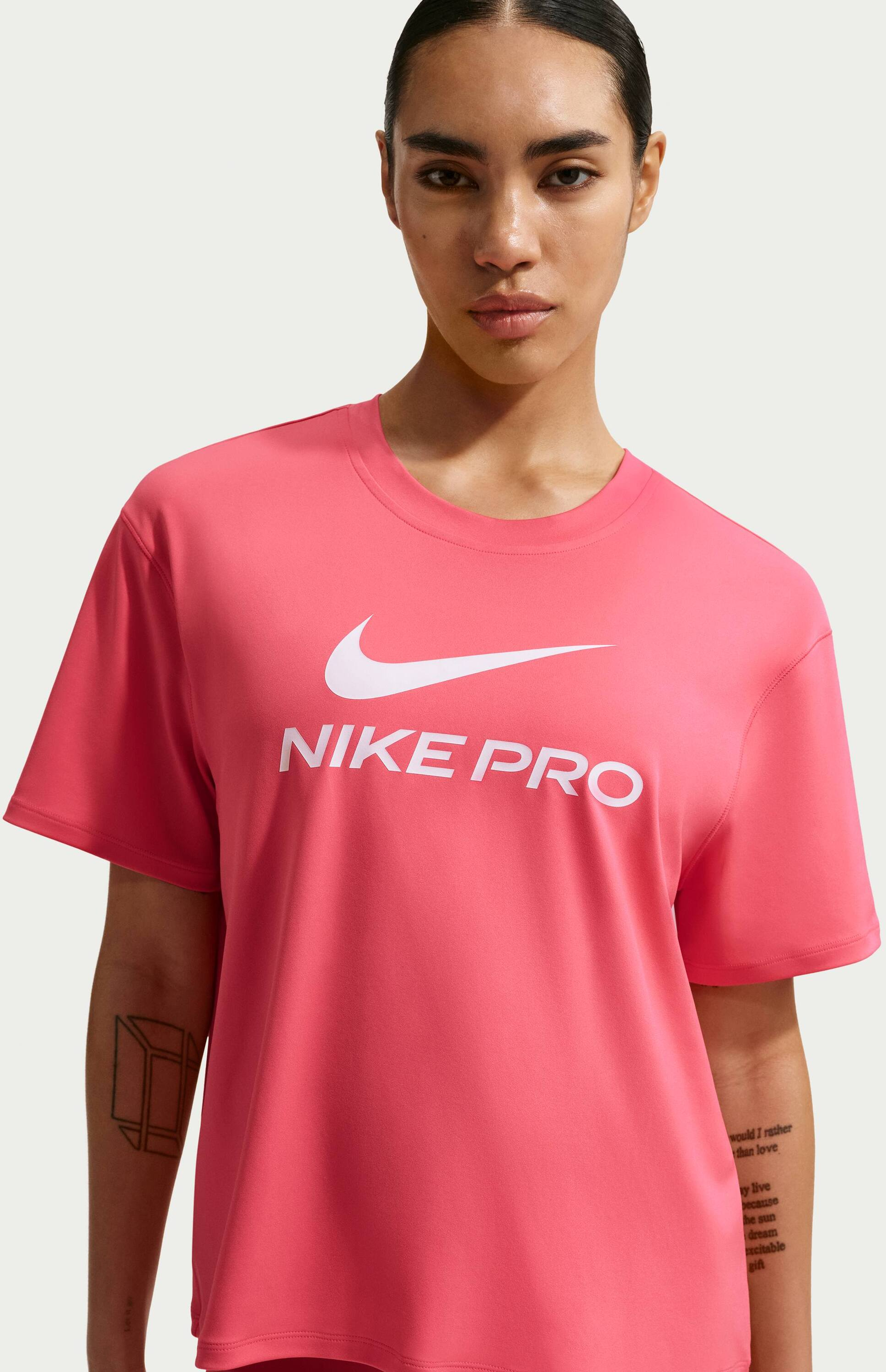 NIKE, Women's Loose T-shirt Pro