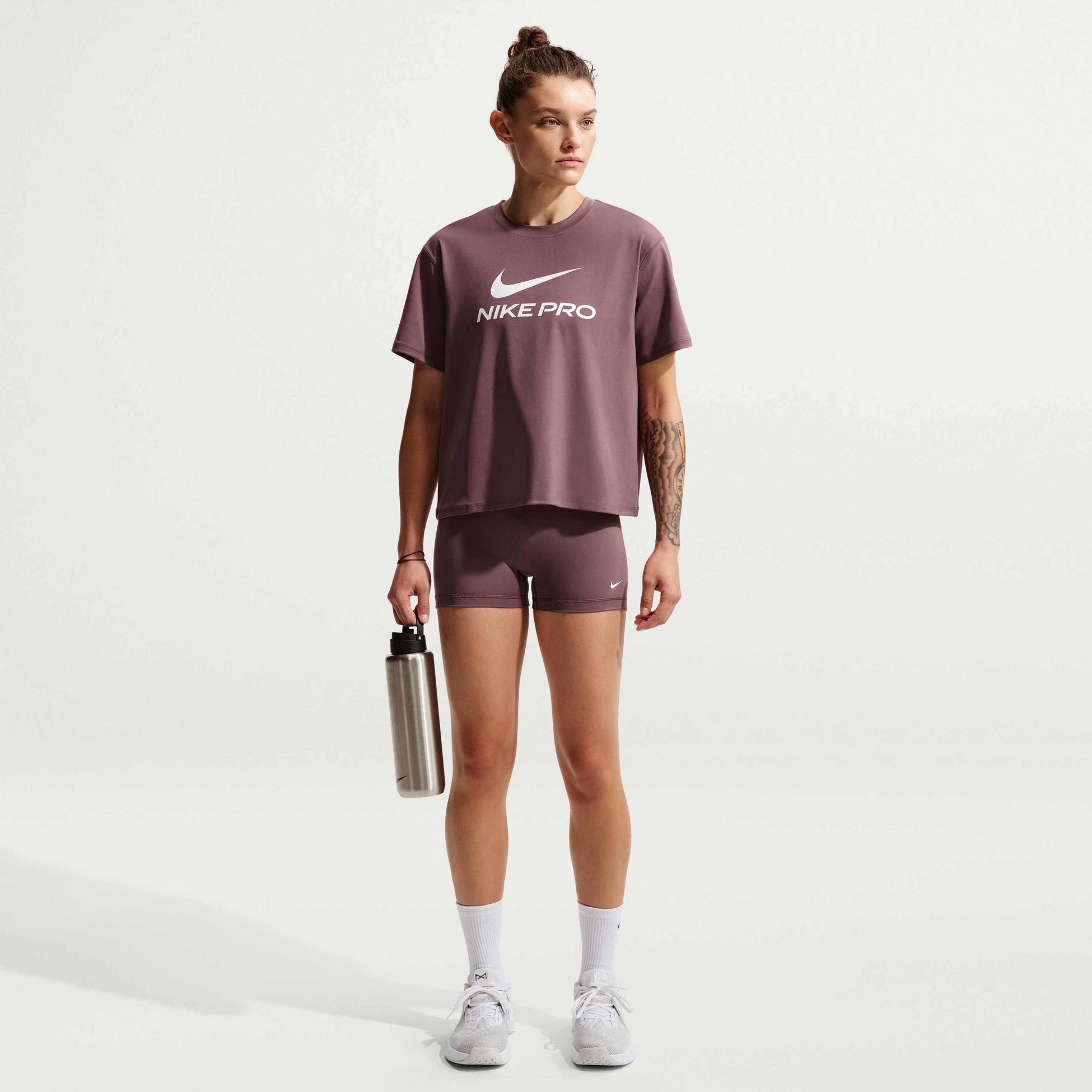 NIKE, Women's Loose T-shirt Pro