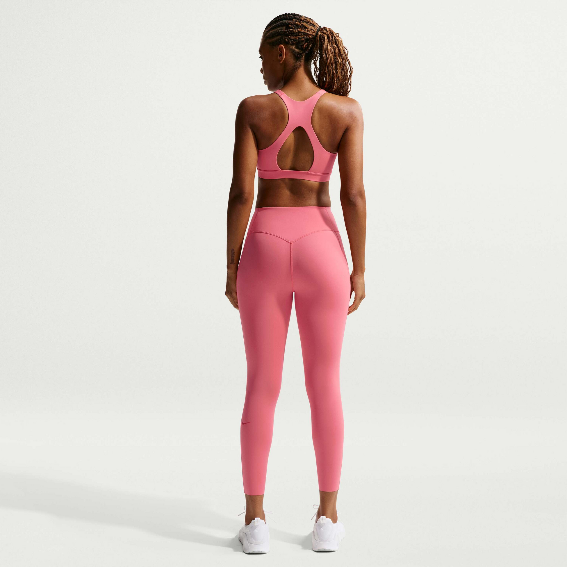 NIKE, Women's Medium-support Padded Sport Bra Universa