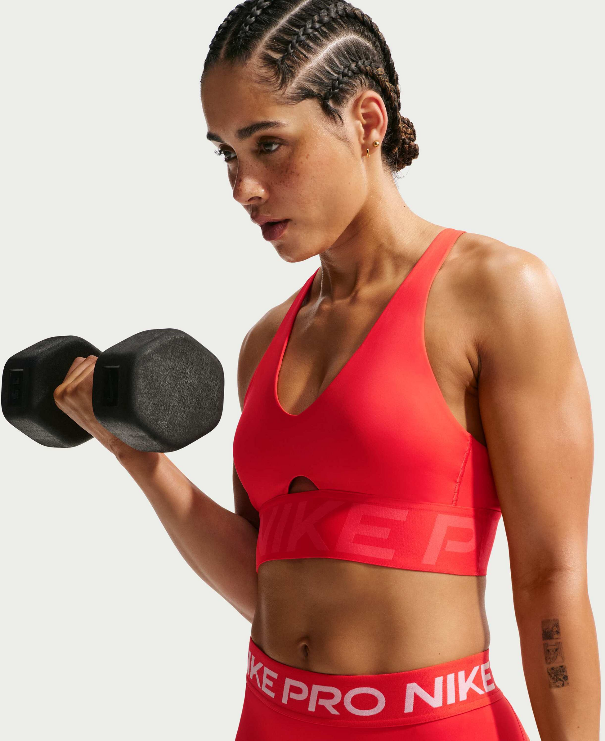 NIKE, Women's Medium-support Padded Sports Bra Pro Sculpt