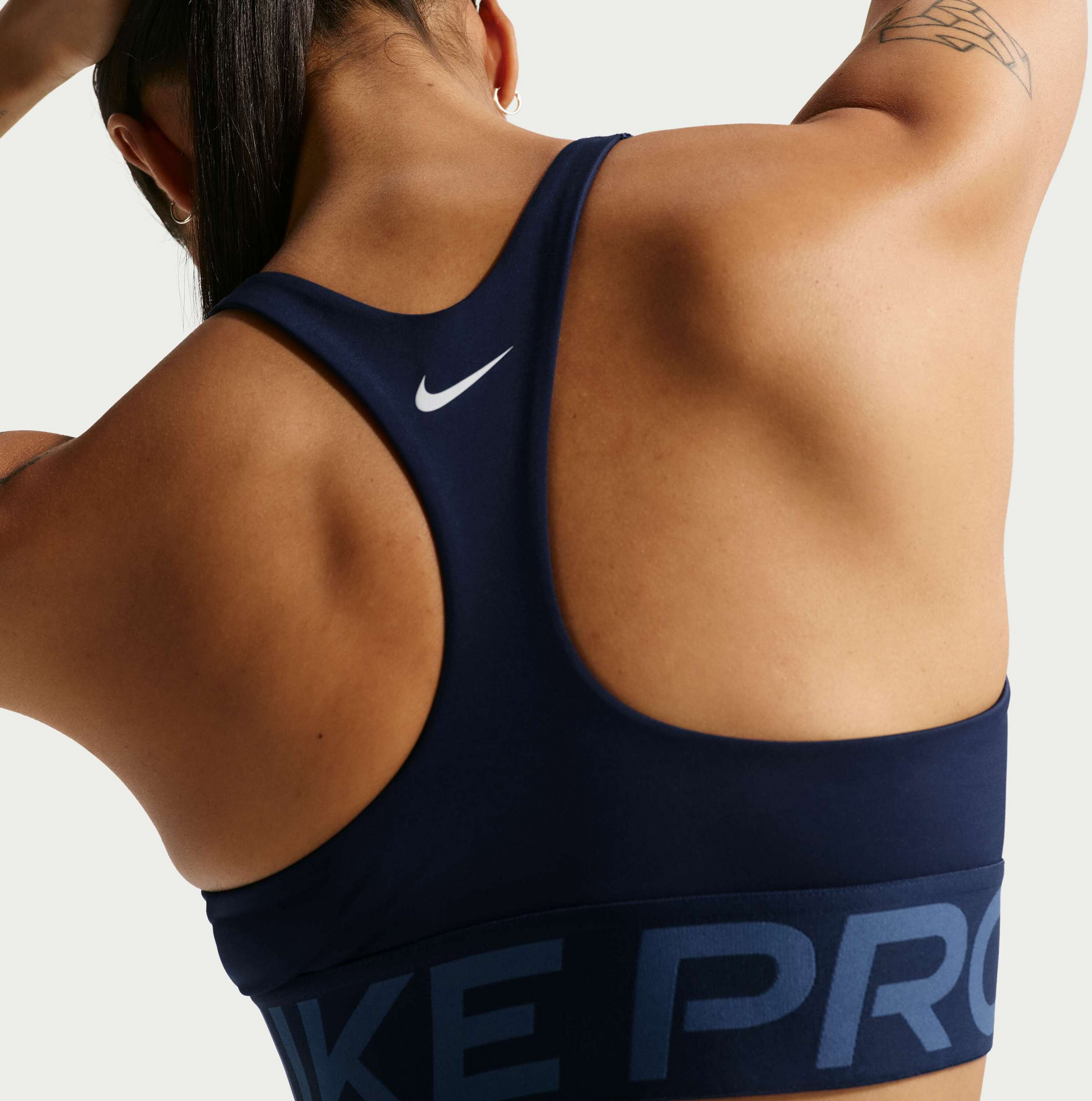 NIKE, Women's Medium-support Padded Sports Bra Pro Sculpt