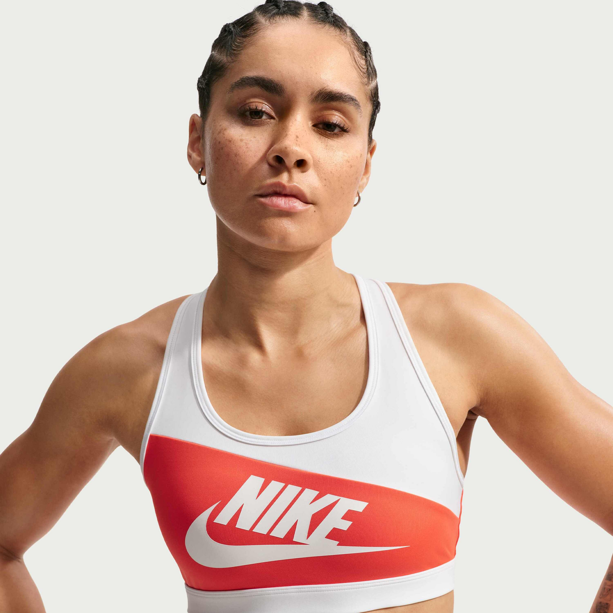 NIKE, Women's Medium-support Padded Sports Bra Swoosh