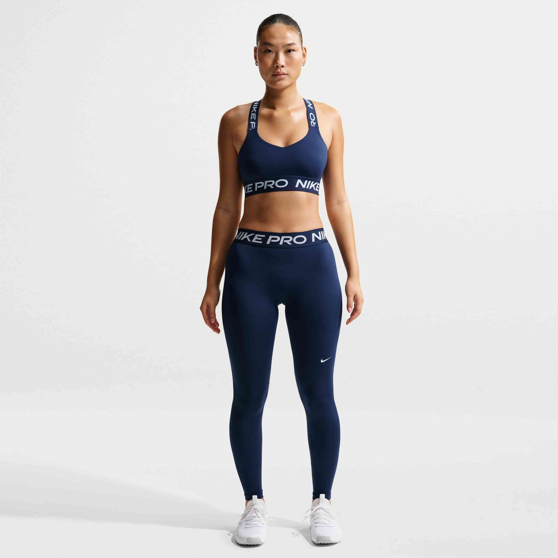 NIKE, Women's Mid-rise Full-length Leggings Pro