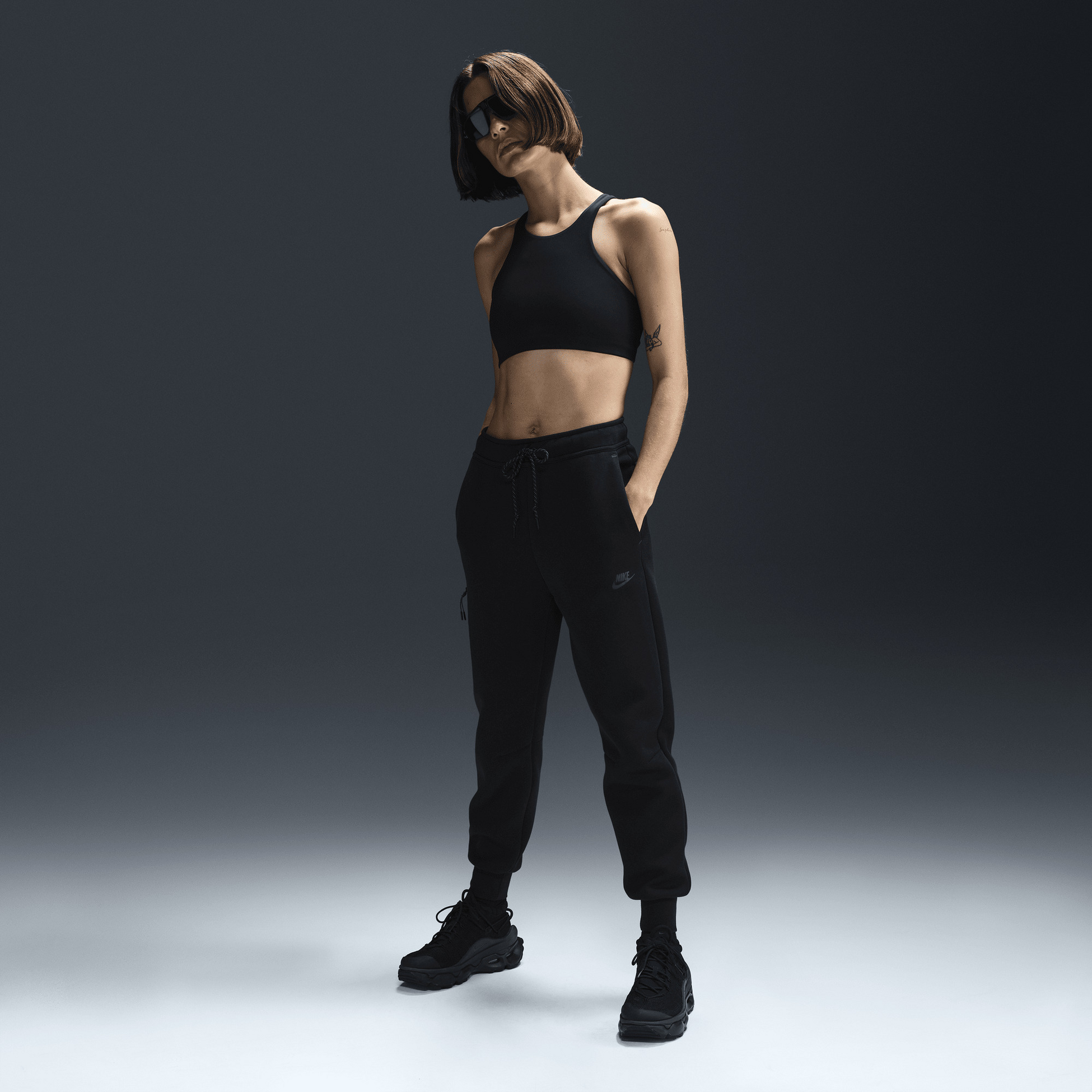 NIKE, Women's Mid-rise Joggers Sportswear Tech Fleece