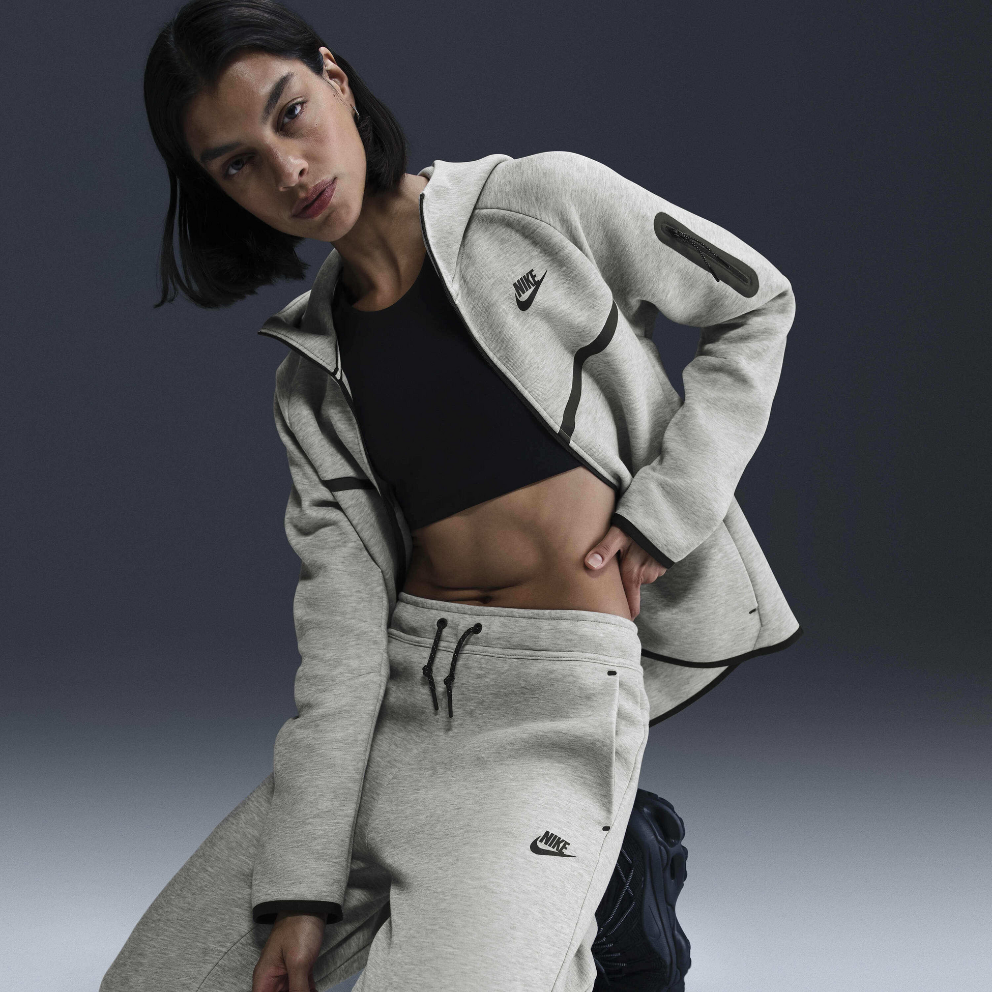 NIKE, Women's Mid-rise Joggers Sportswear Tech Fleece