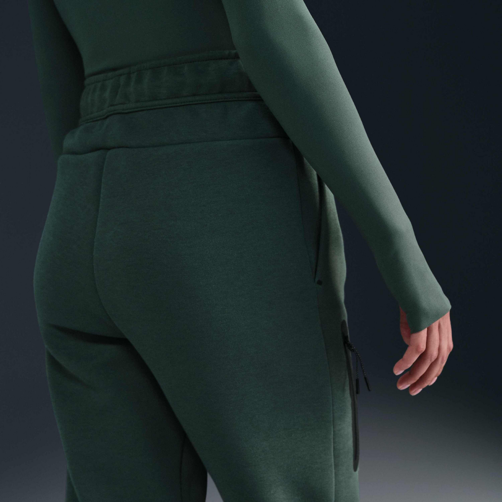 NIKE, Women's Mid-rise Joggers Sportswear Tech Fleece