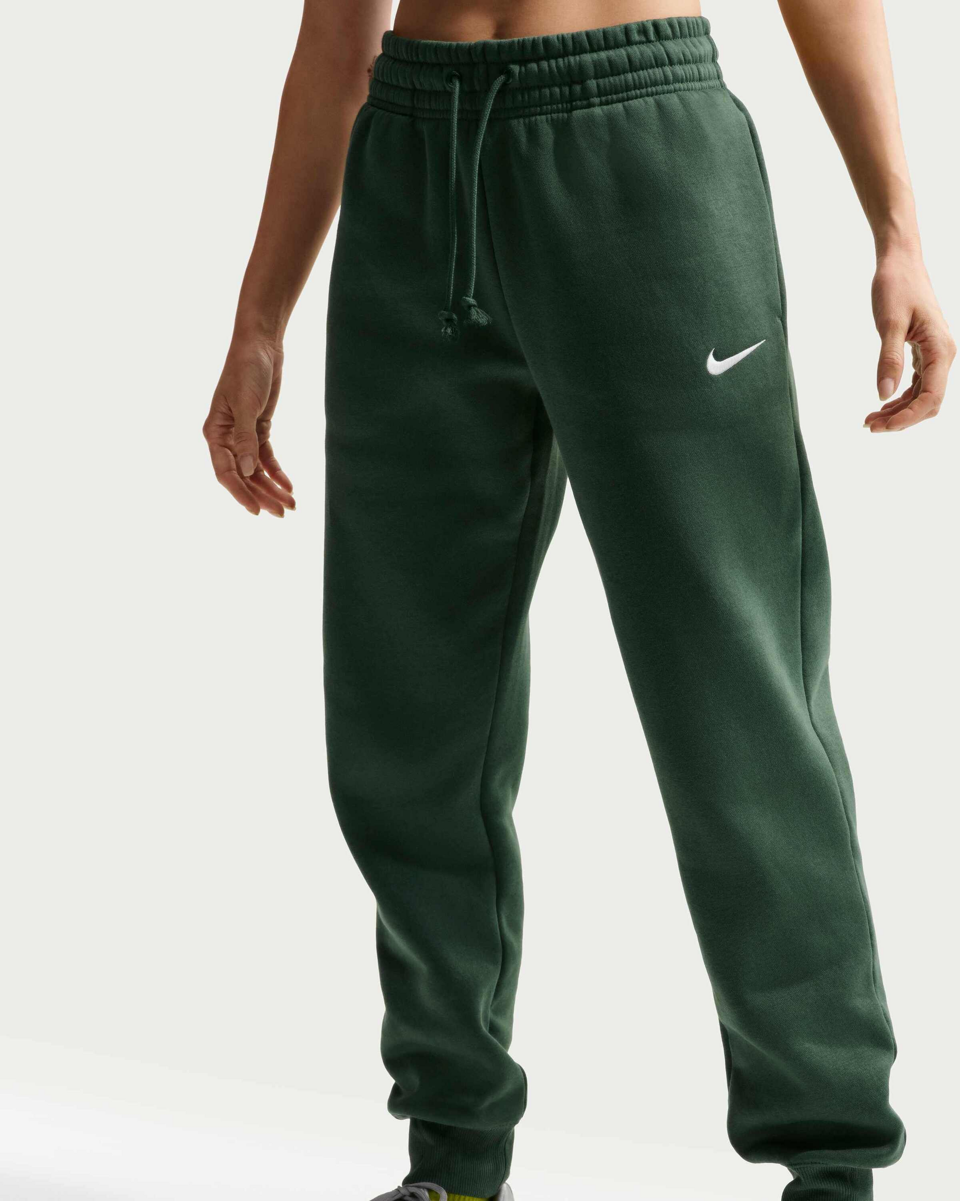 NIKE, Women's Mid-rise Tracksuit Bottoms Sportswear Phoenix Fleece