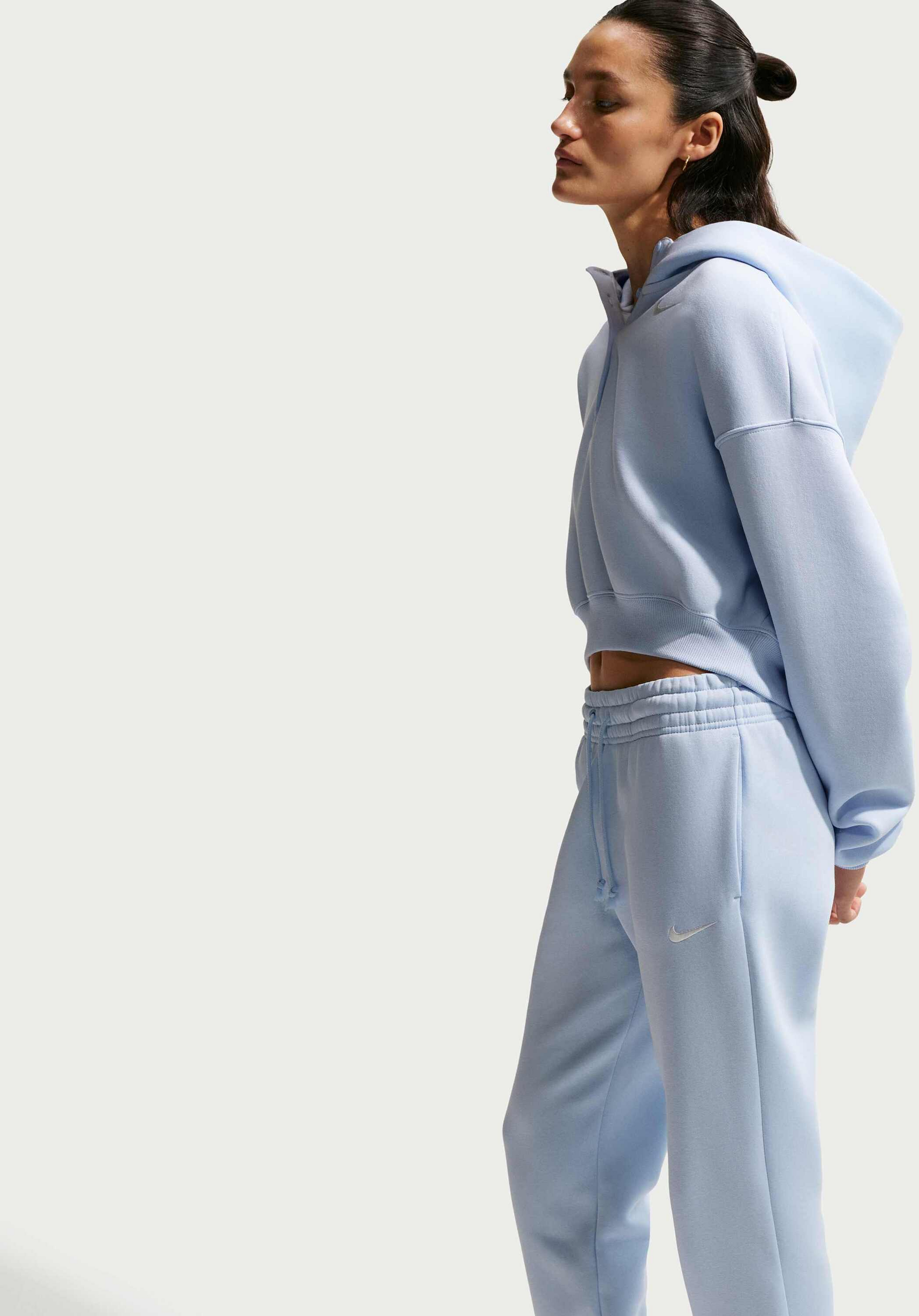 NIKE, Women's Mid-rise Tracksuit Bottoms Sportswear Phoenix Fleece