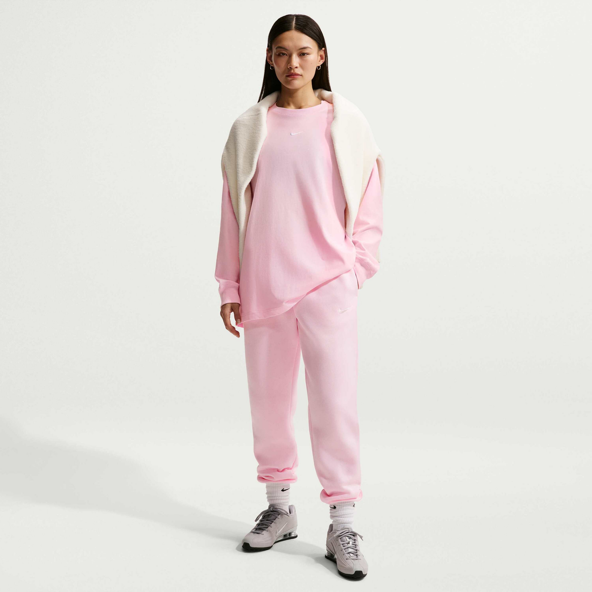 NIKE, Women's Mid-rise Tracksuit Bottoms Sportswear Phoenix Fleece