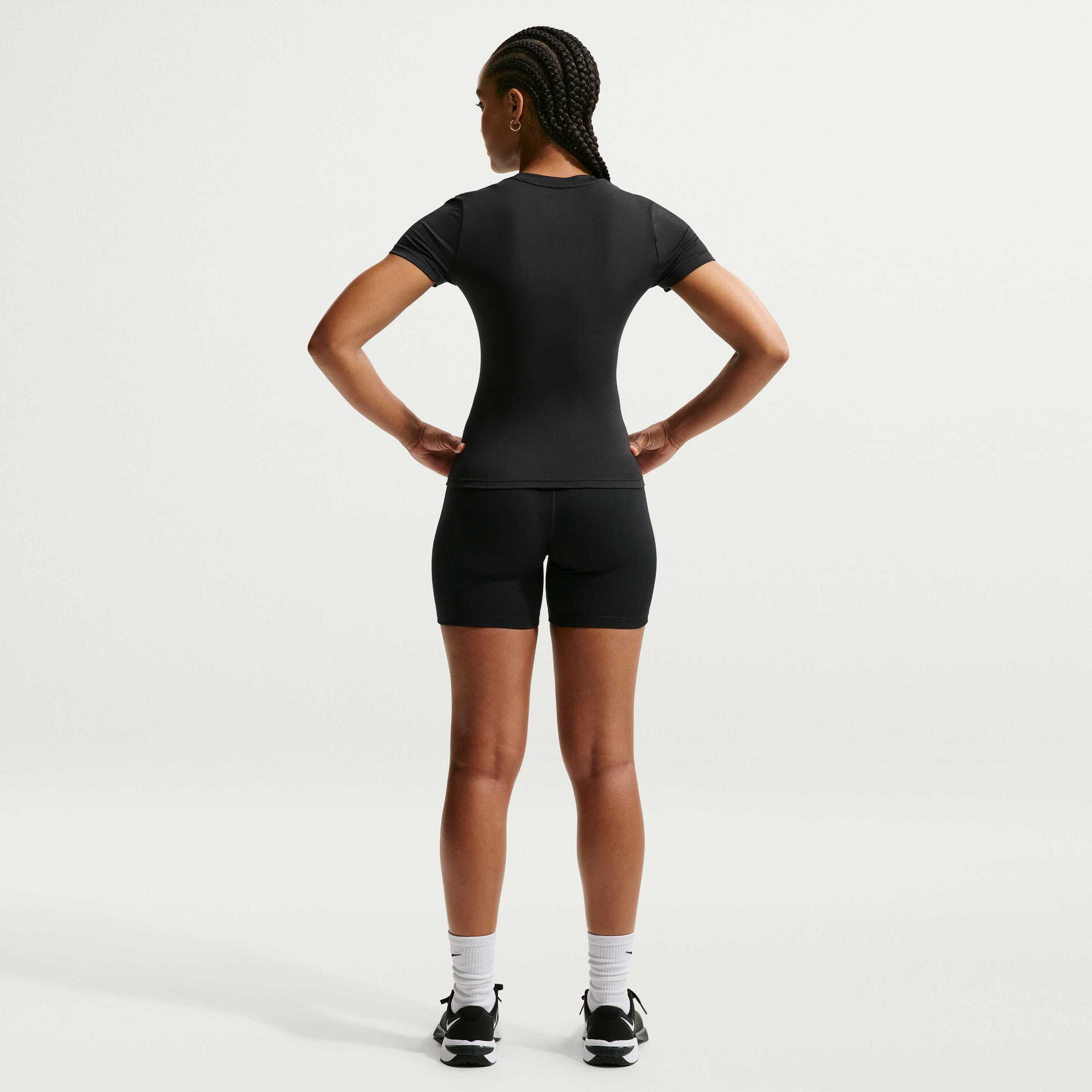 NIKE, Women's One Fitted