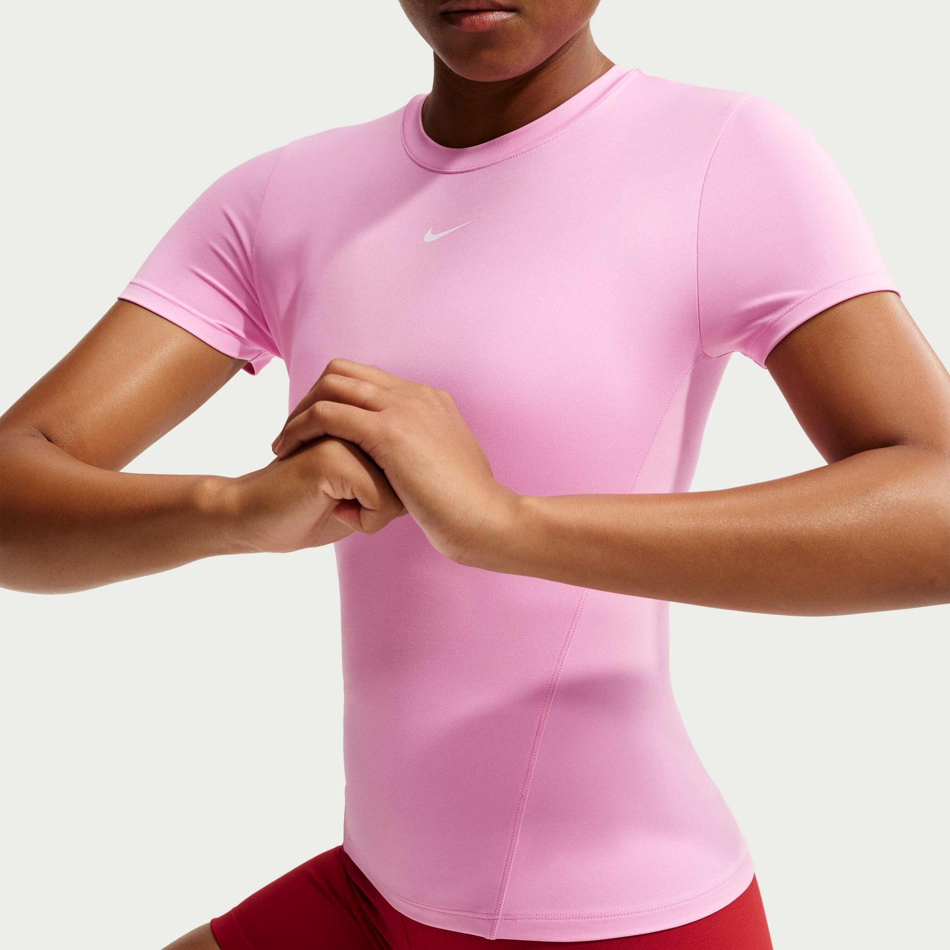 NIKE, Women's One Fitted