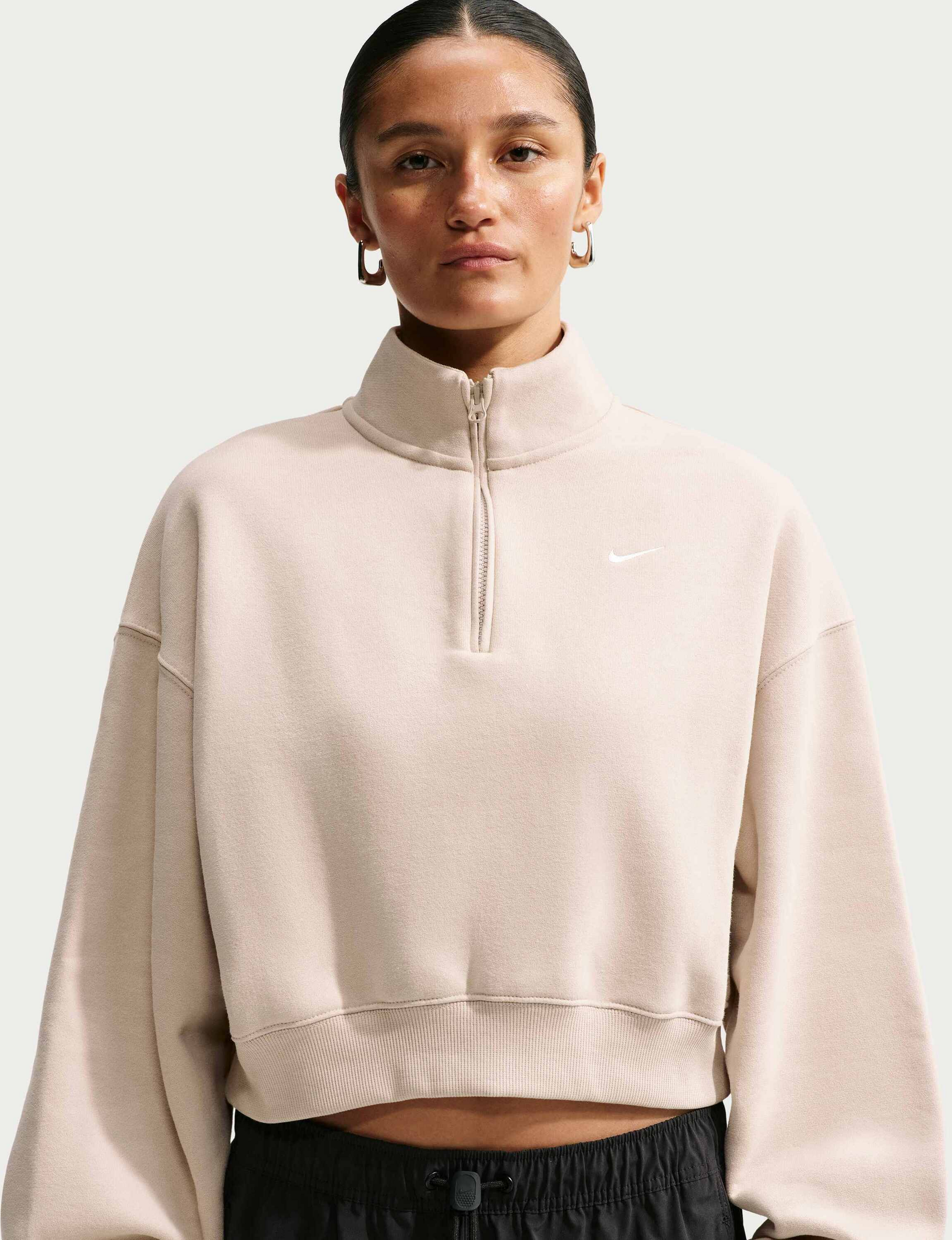 NIKE, Women's Oversized 1/4-zip Cropped Top Studio Fleece Medium Weight