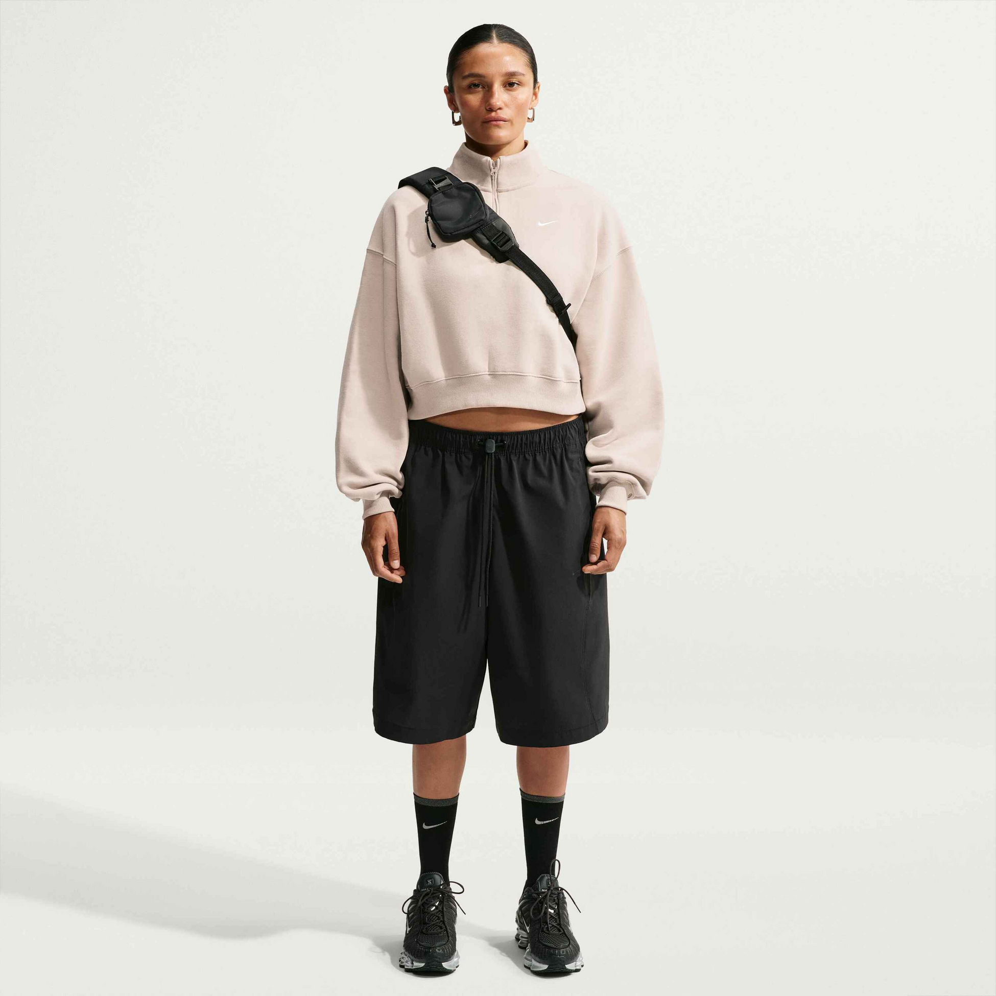 NIKE, Women's Oversized 1/4-zip Cropped Top Studio Fleece Medium Weight