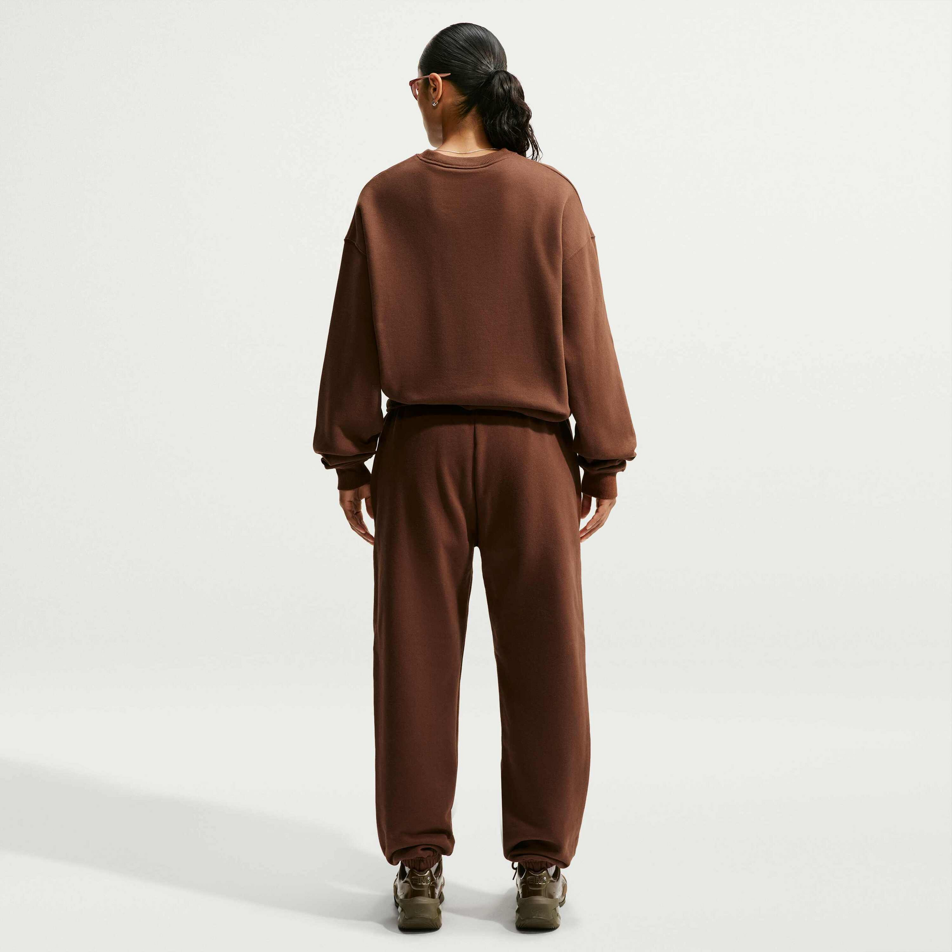 NIKE, Women's Oversized Crew-neck Sweatshirt Studio Fleece Medium Weight