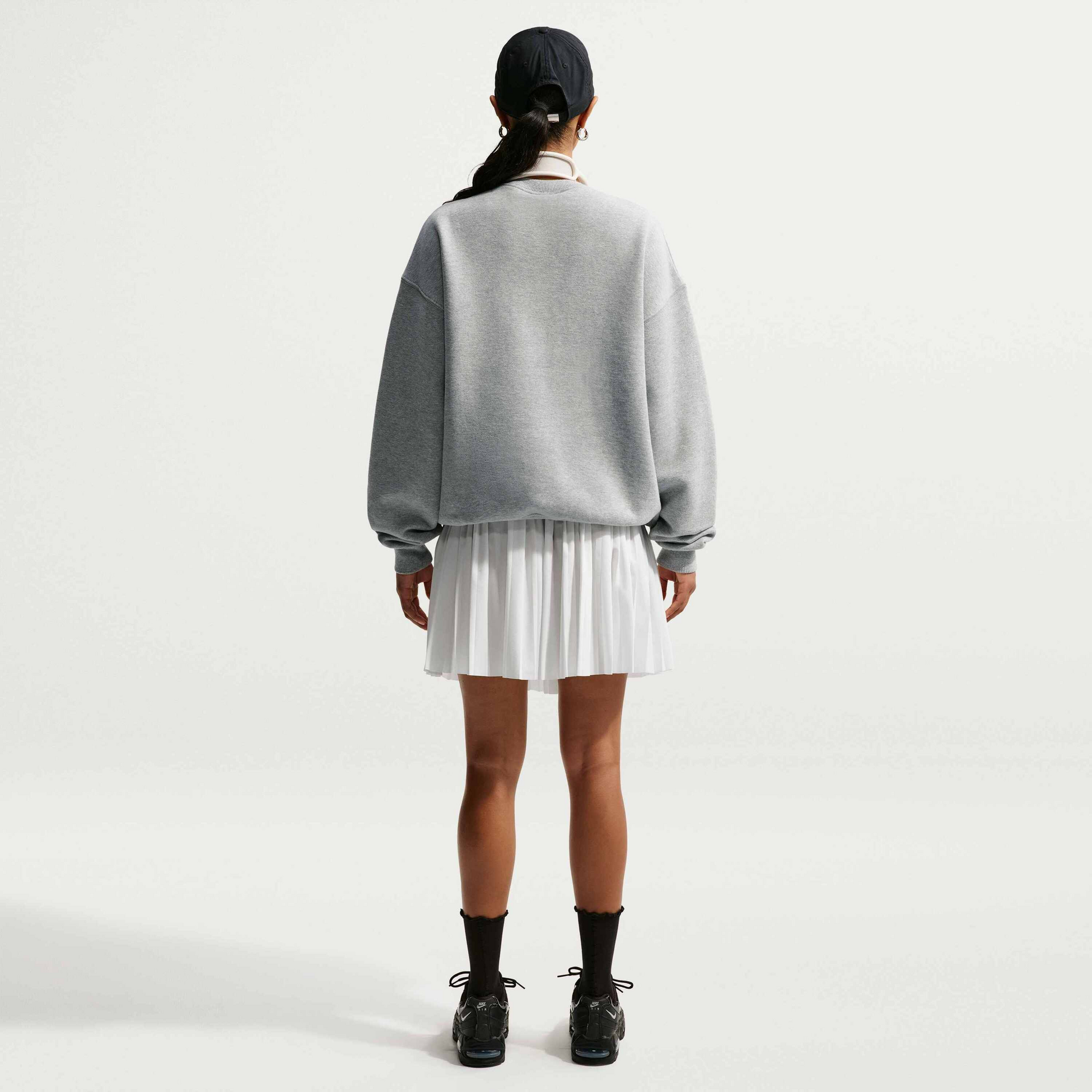 NIKE, Women's Oversized Crew-neck Sweatshirt Studio Fleece Medium Weight