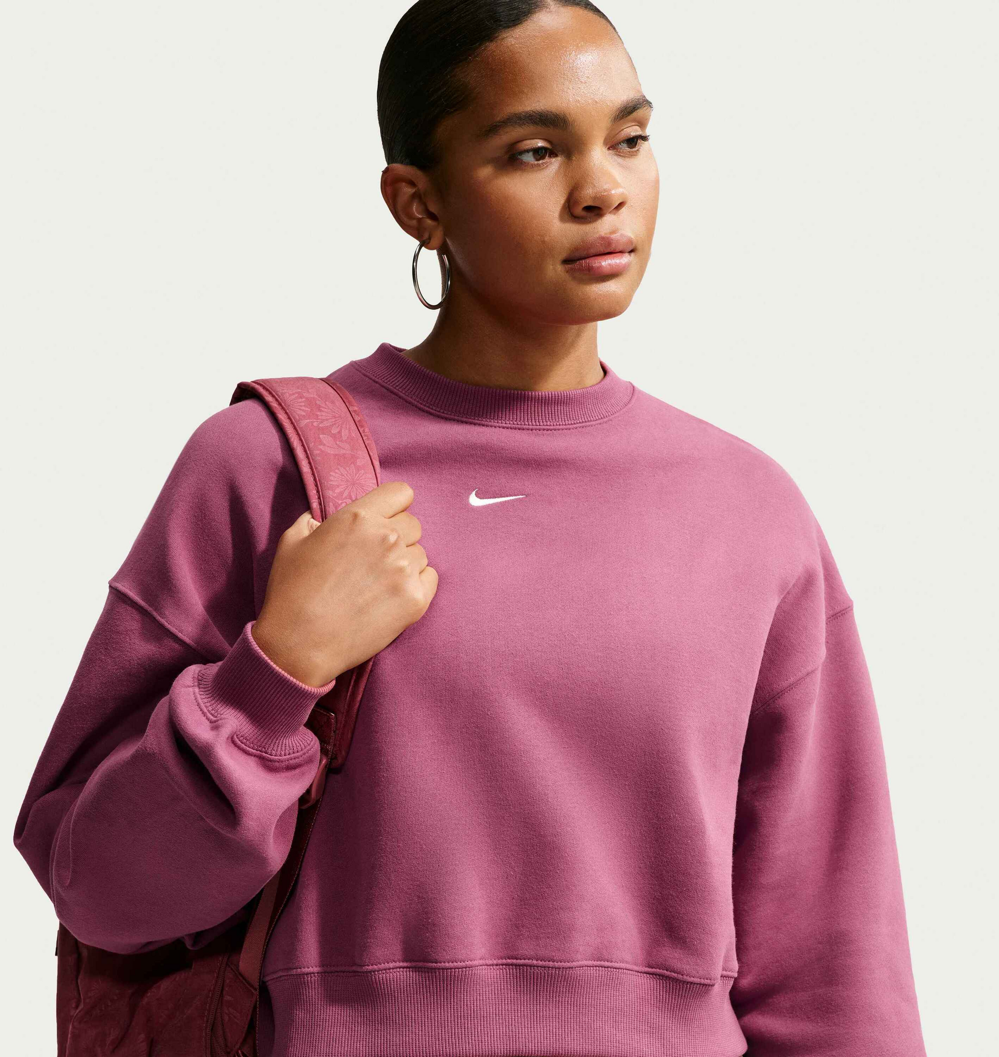 NIKE, Women's Oversized Cropped Crew Studio Fleece Medium Weight