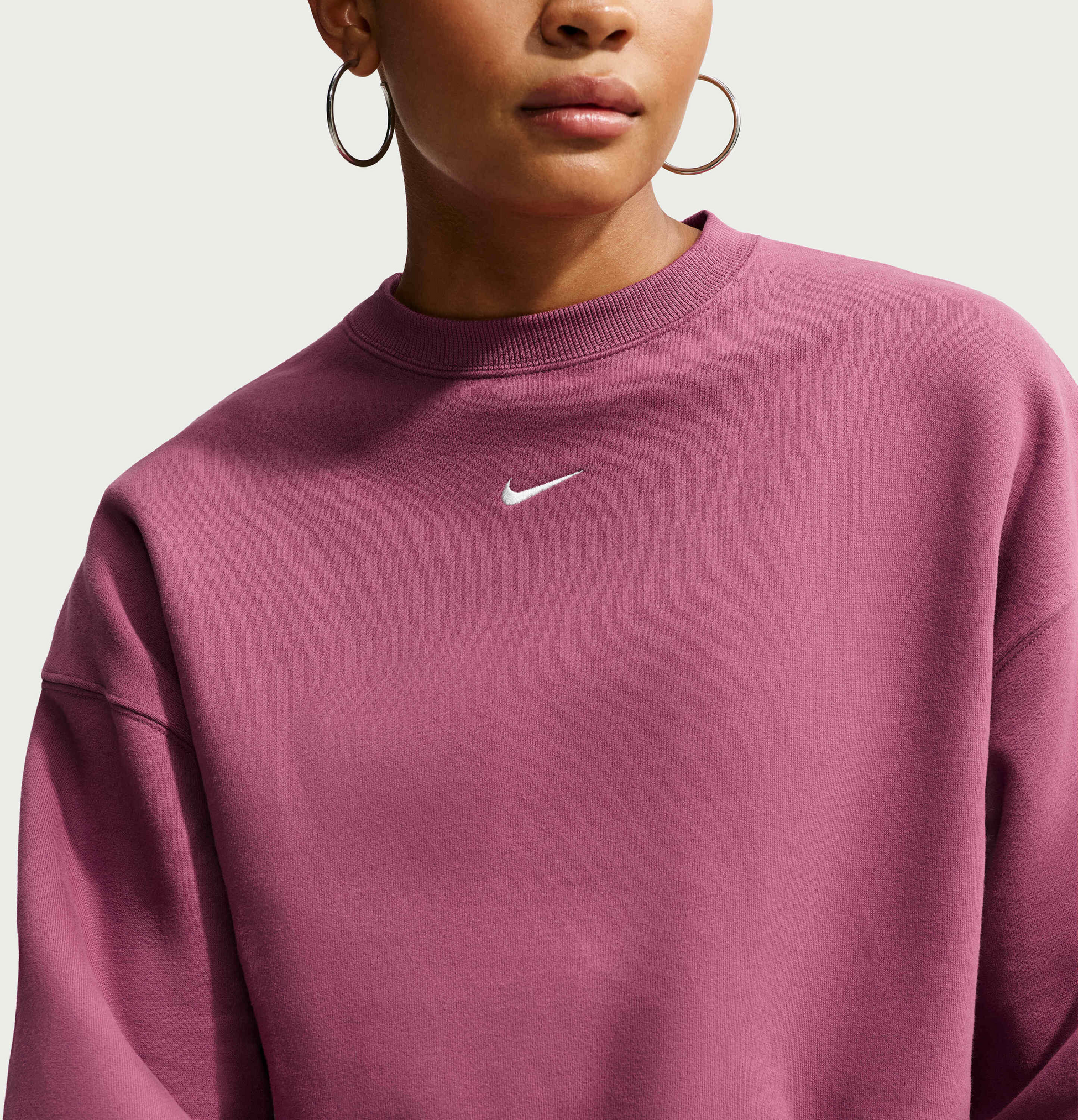 NIKE, Women's Oversized Cropped Crew Studio Fleece Medium Weight