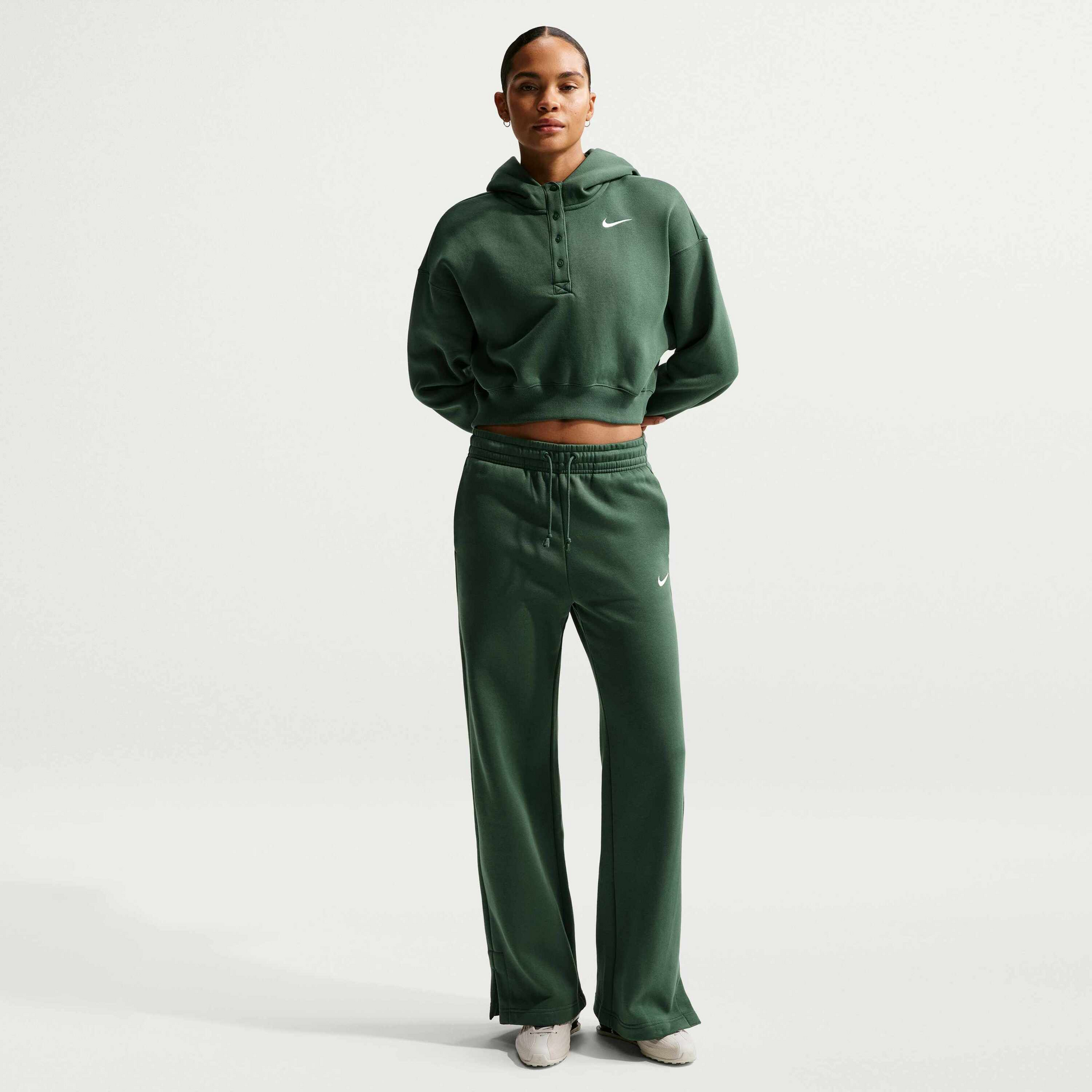 NIKE, Women's Oversized Cropped Henley Hoodie Sportswear Phoenix Fleece