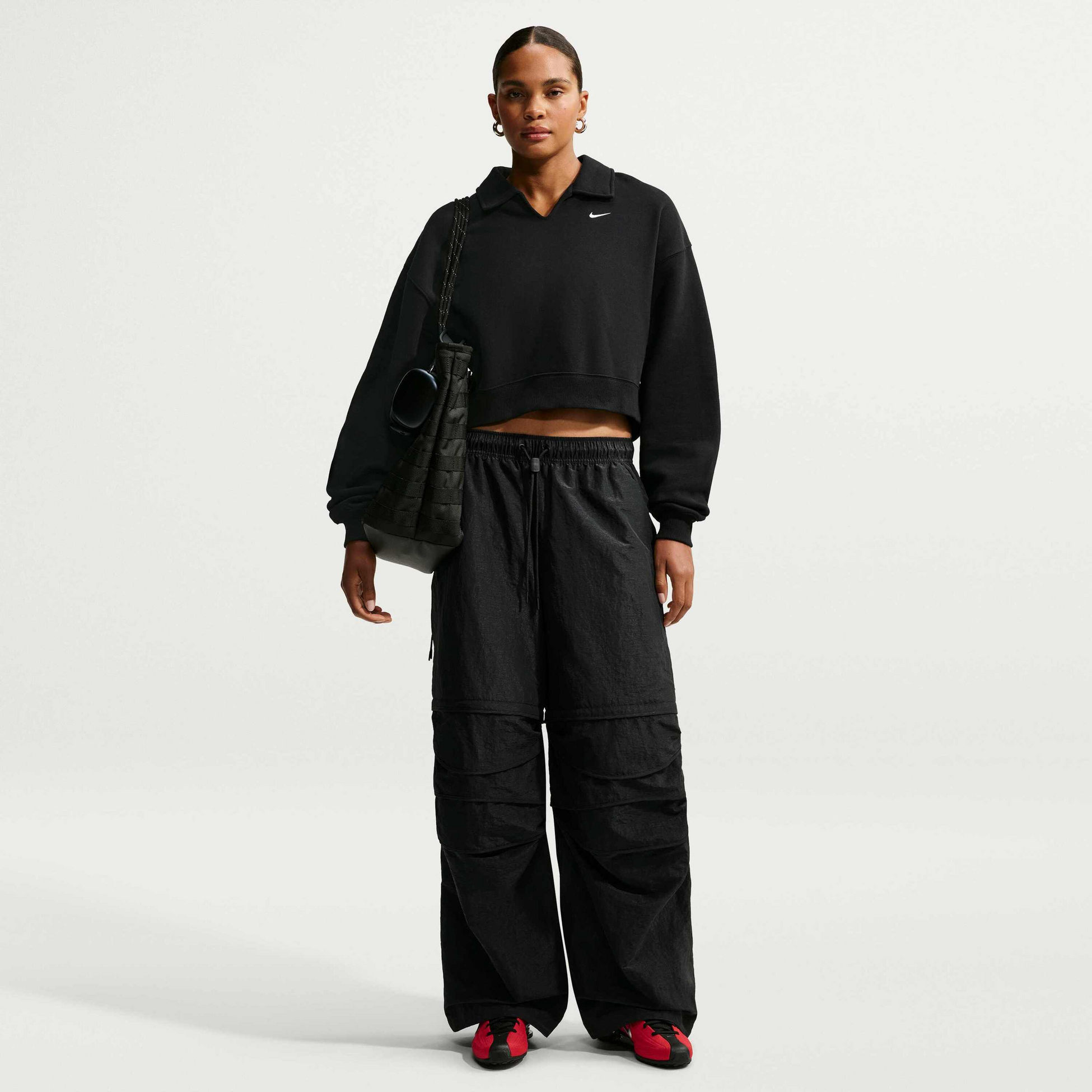 NIKE, Women's Oversized Cropped Polo Studio Fleece Medium Weight