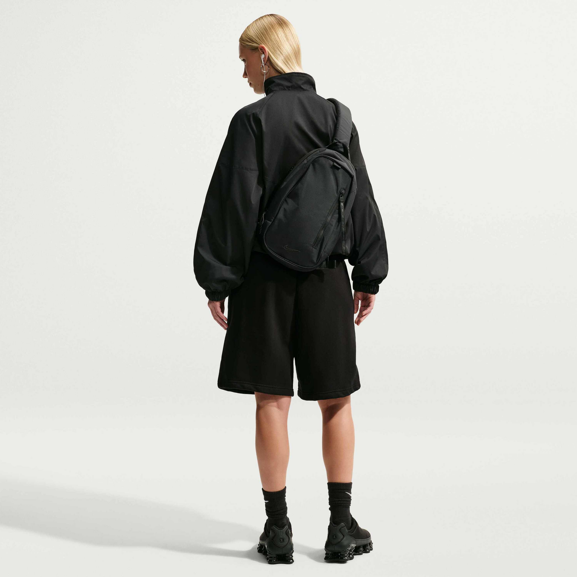 NIKE, Women's Oversized High-rise Shorts Studio Fleece Medium Weight