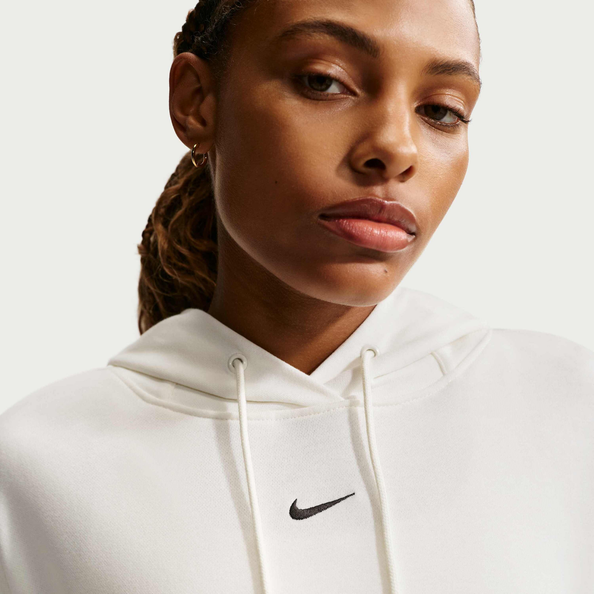NIKE, Women's Oversized Pullover Basketball Hoodie Phoenix Fleece