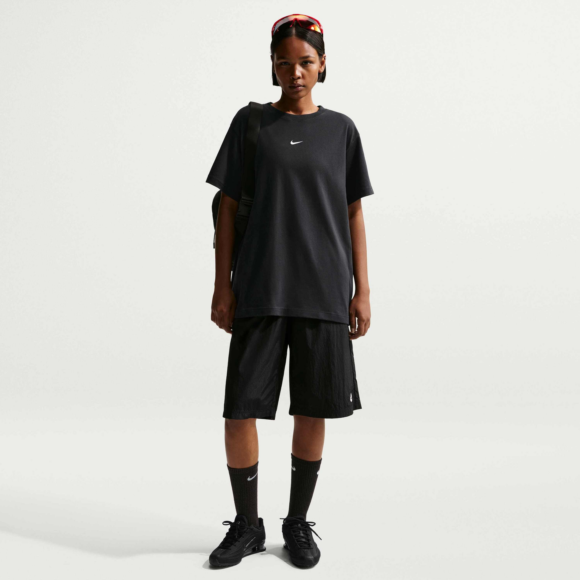 NIKE, Women's Oversized Short-sleeve T-shirt Sportswear