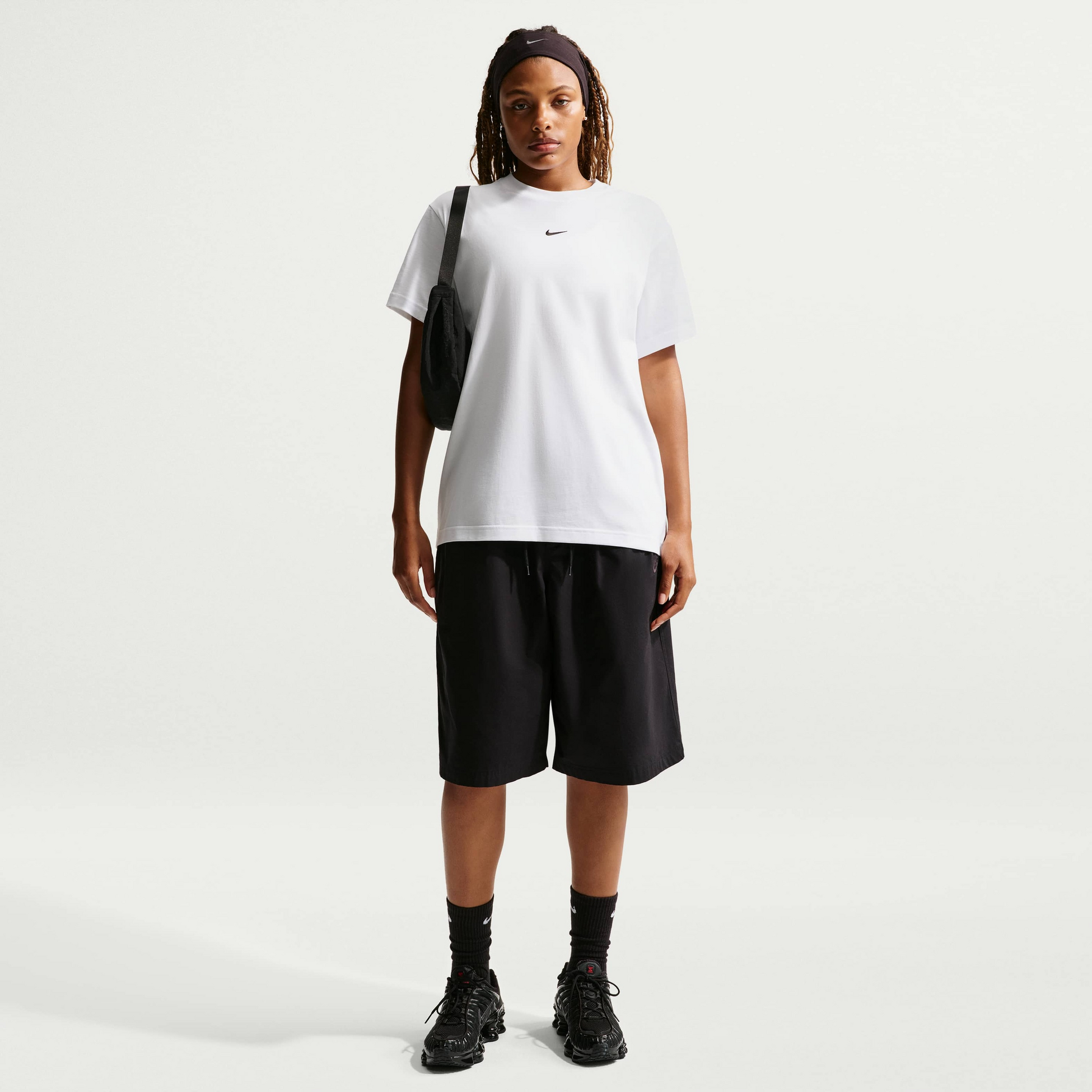 NIKE, Women's Oversized Short-sleeve T-shirt Sportswear