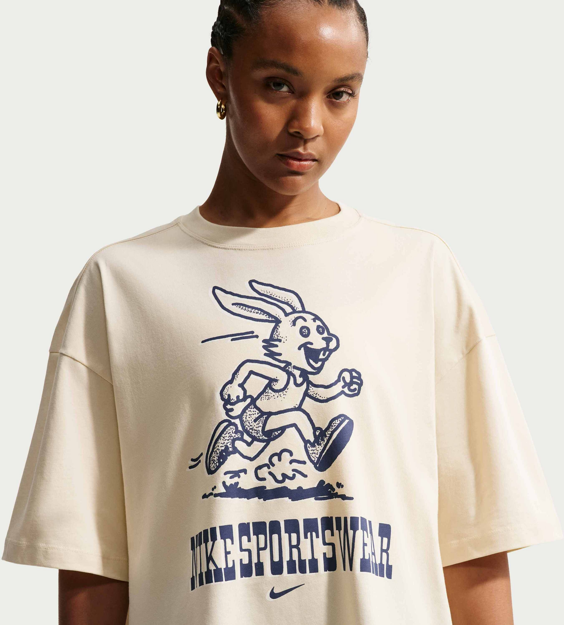 NIKE, Women's Oversized T-shirt Sportswear Classic