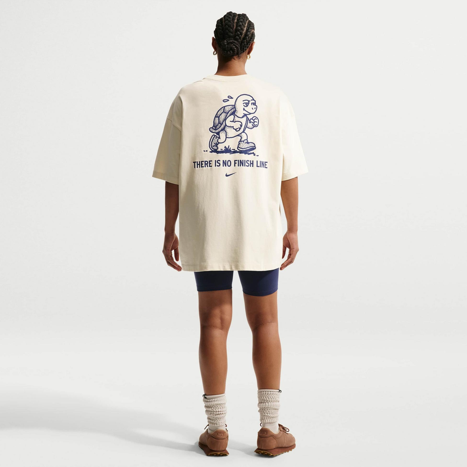 NIKE, Women's Oversized T-shirt Sportswear Classic