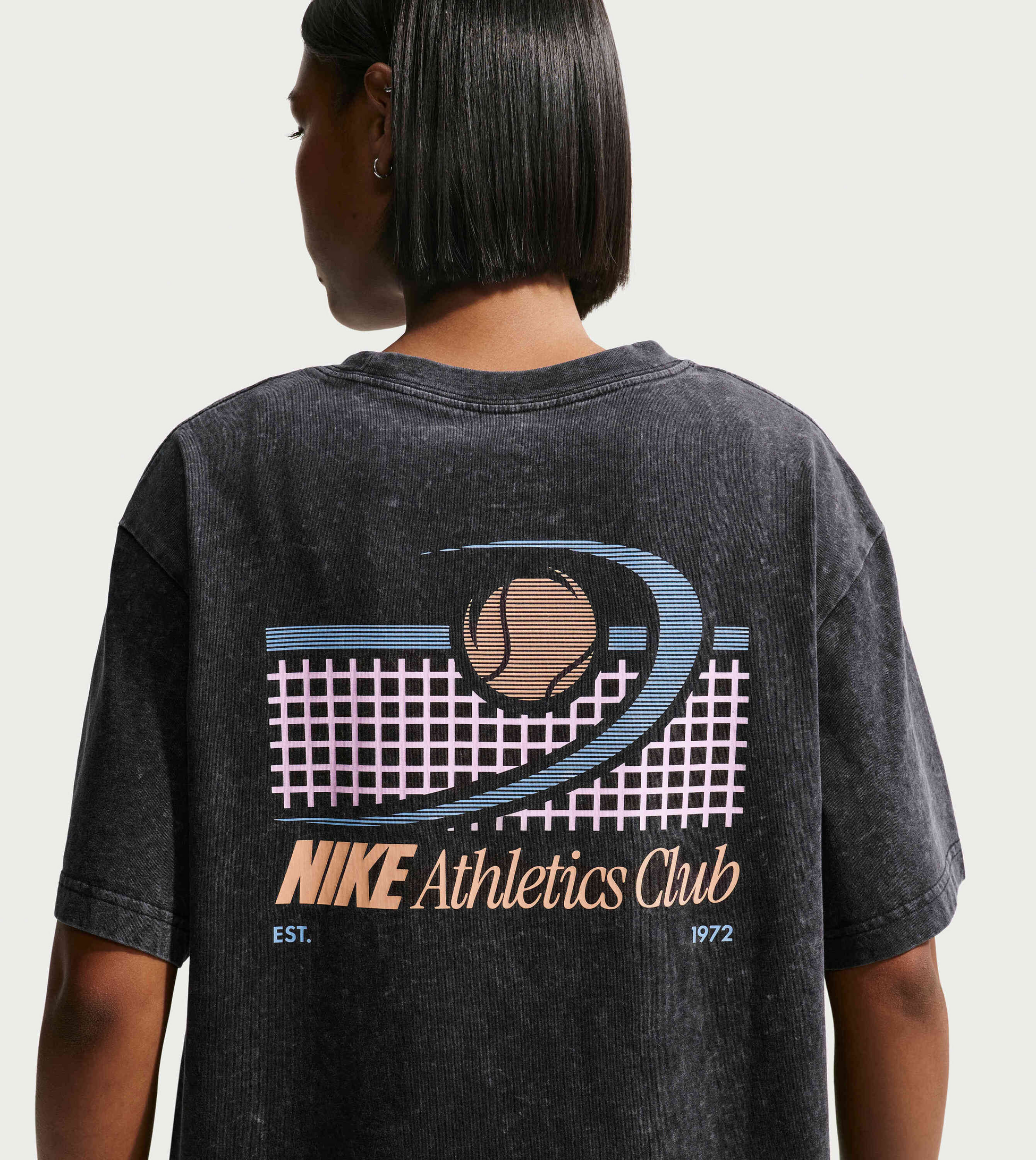 NIKE, Women's Oversized T-shirt Sportswear Classic