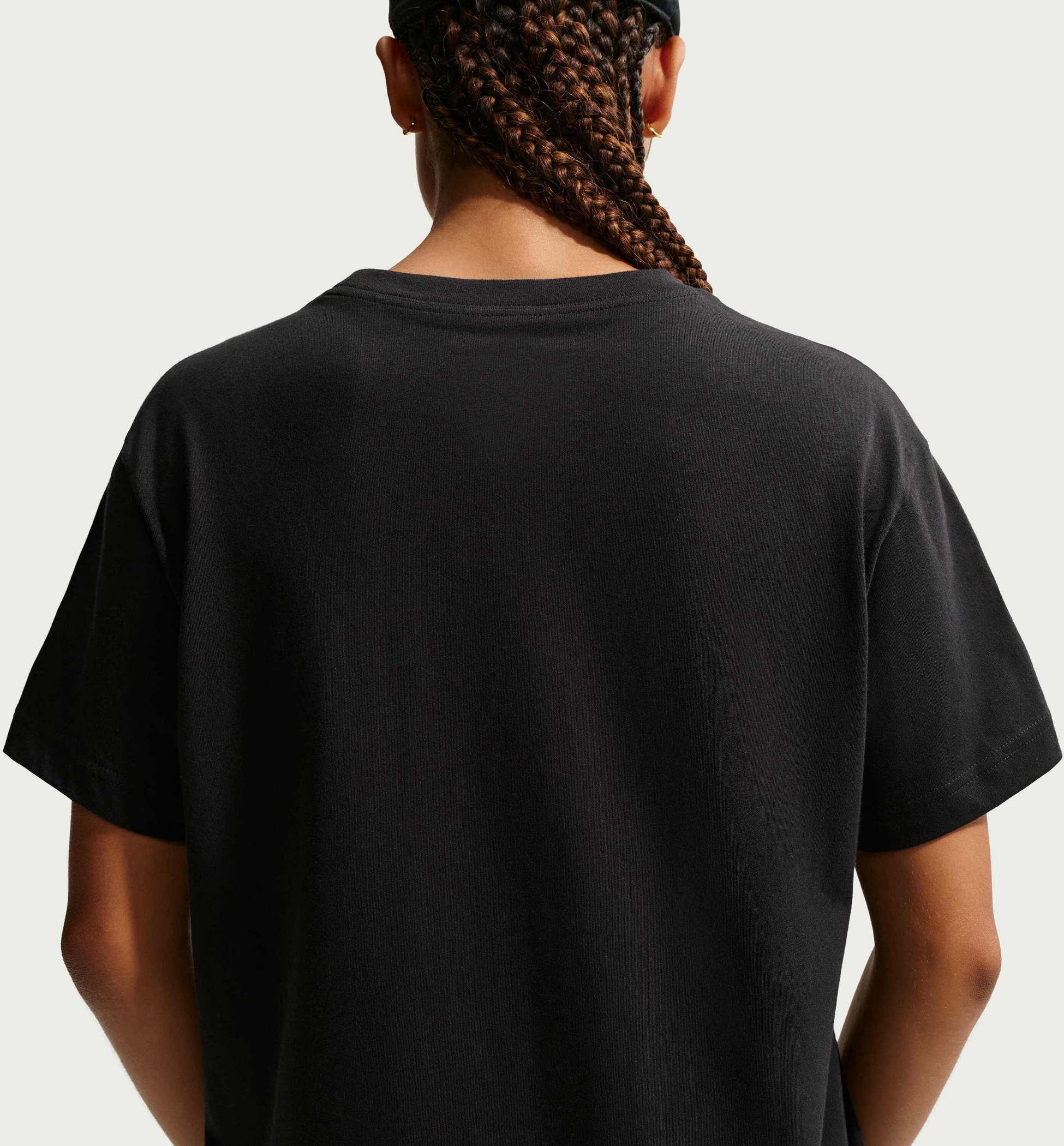 NIKE, Women's Oversized T-shirt Sportswear Classic