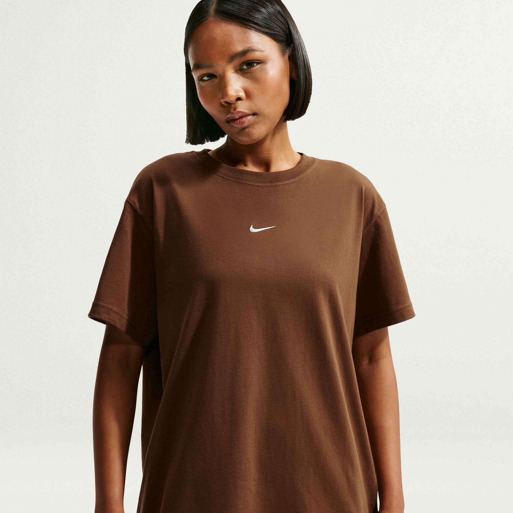 NIKE, Women's Oversized T-shirt Sportswear Classic