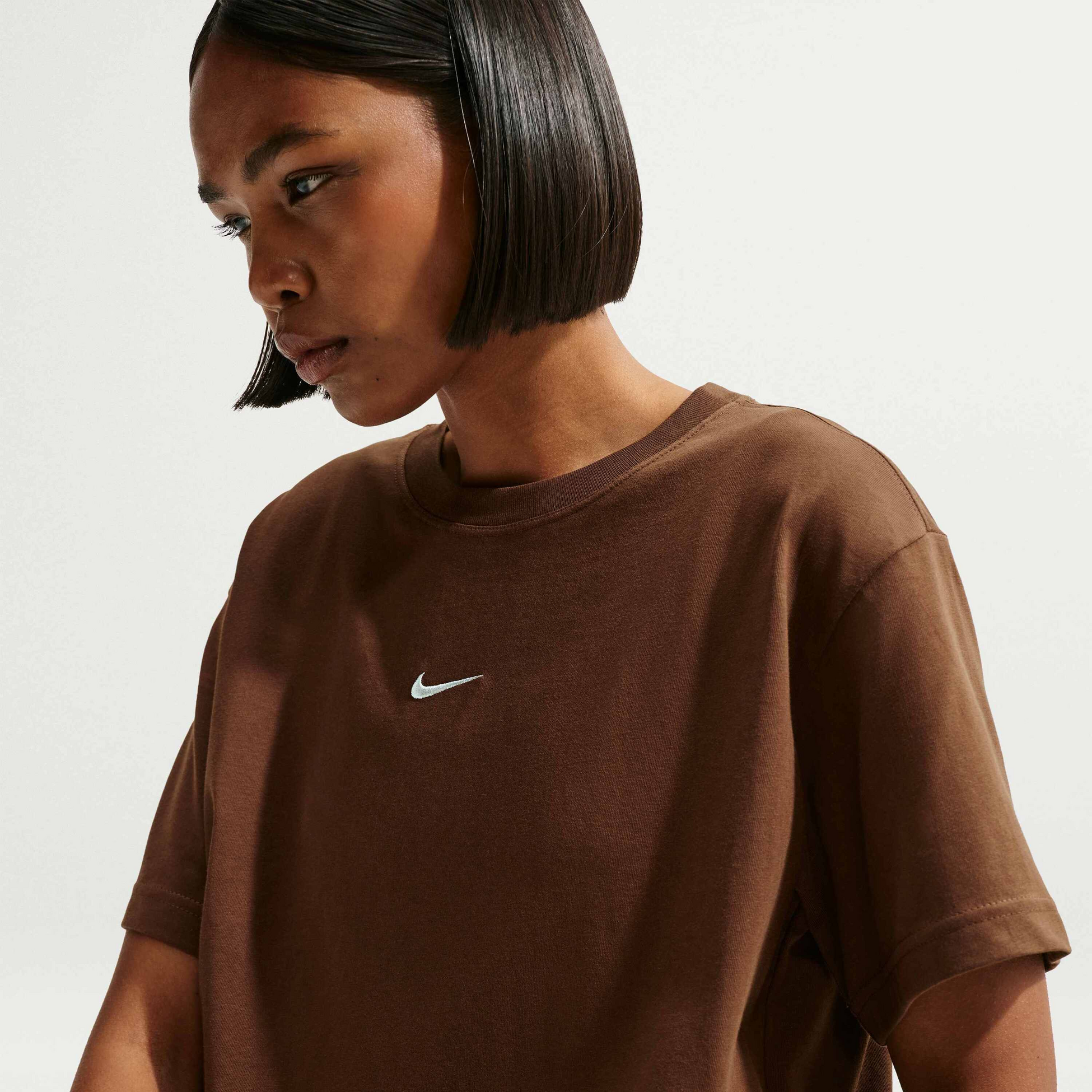 NIKE, Women's Oversized T-shirt Sportswear Classic