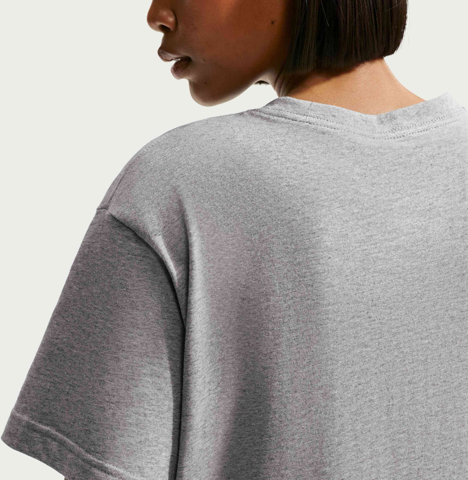NIKE, Women's Oversized T-shirt Sportswear Classic
