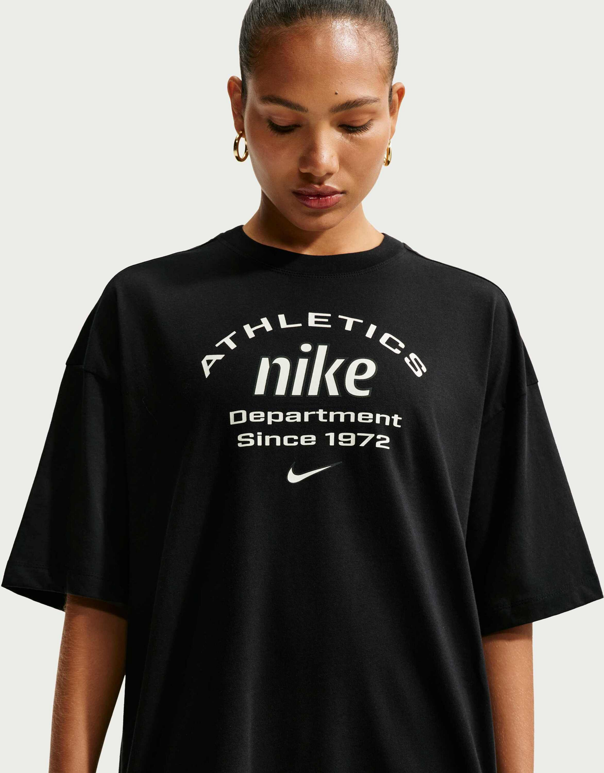NIKE, Women's Oversized T-shirt Sportswear