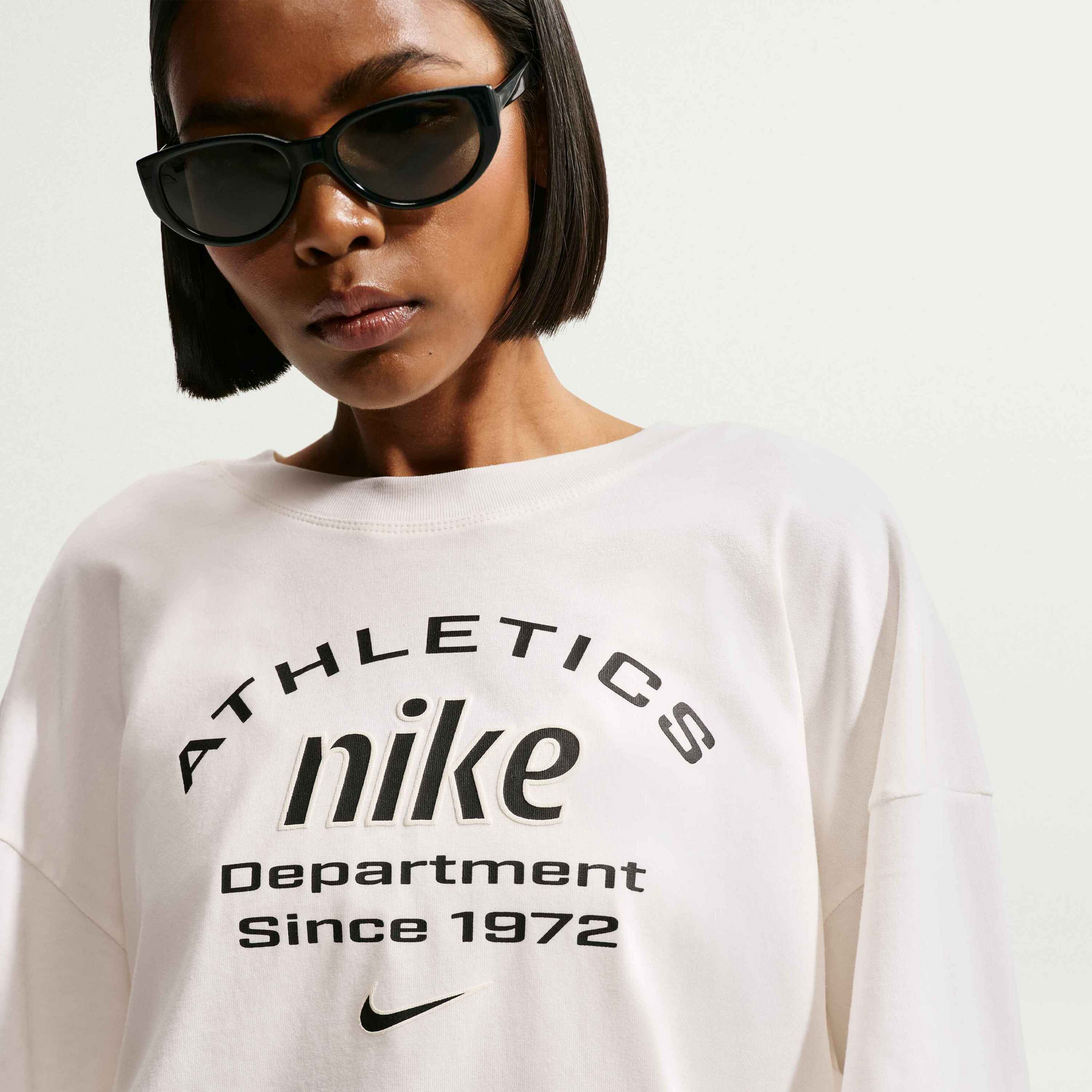 NIKE, Women's Oversized T-shirt Sportswear