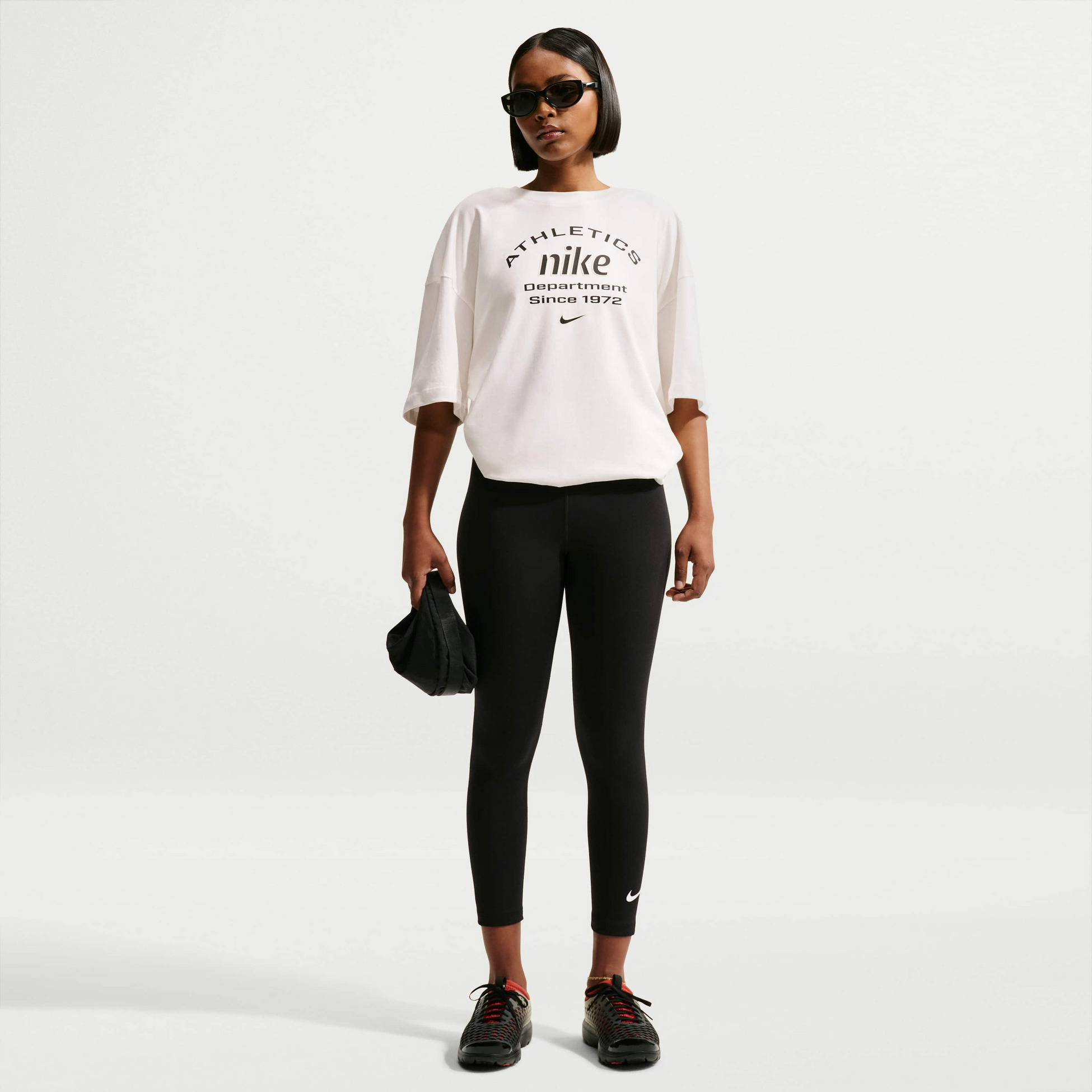 NIKE, Women's Oversized T-shirt Sportswear