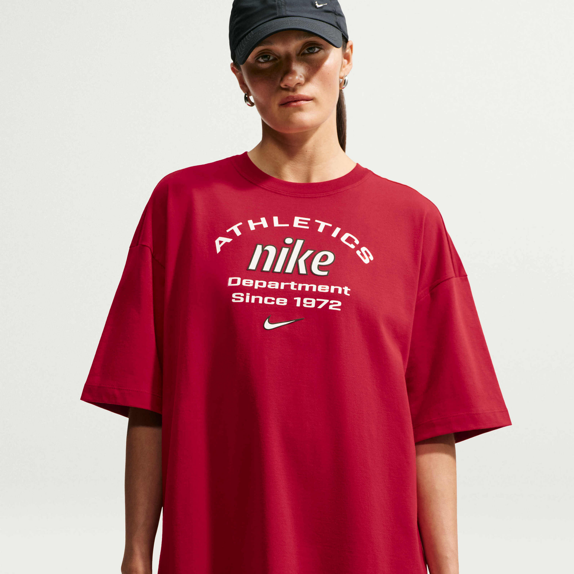 NIKE, Women's Oversized T-shirt Sportswear