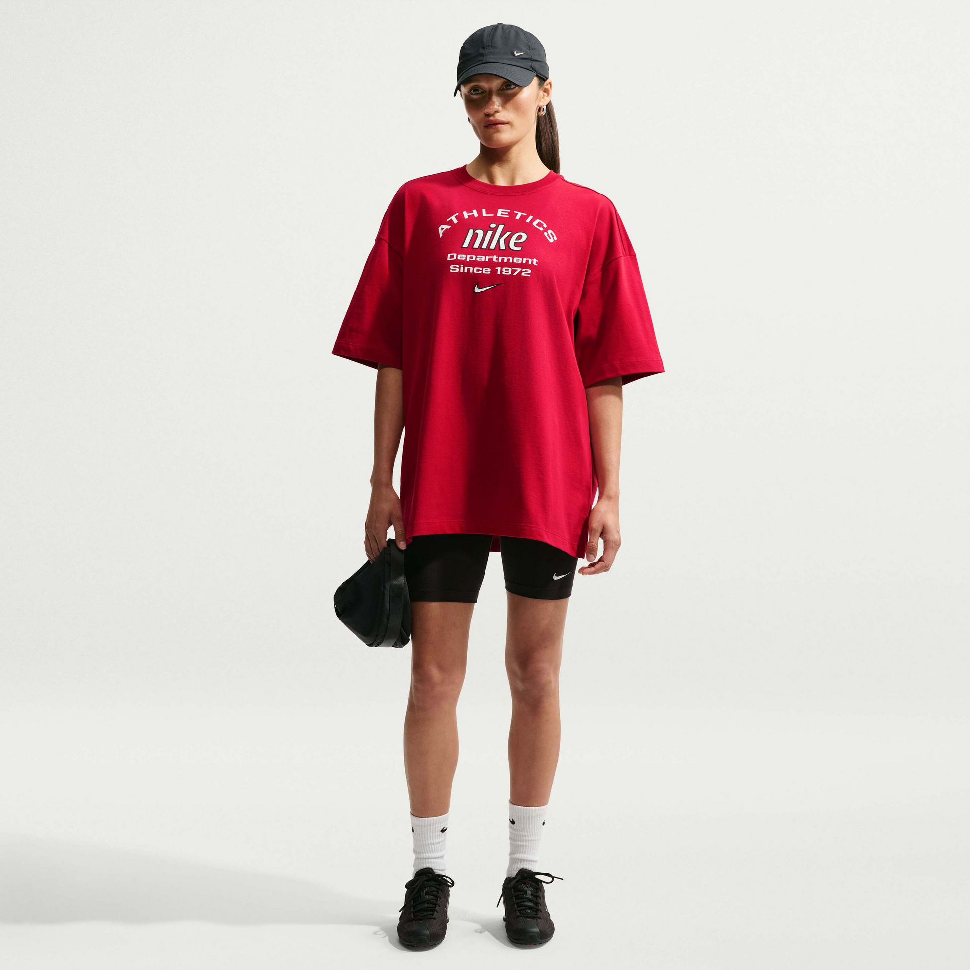 NIKE, Women's Oversized T-shirt Sportswear